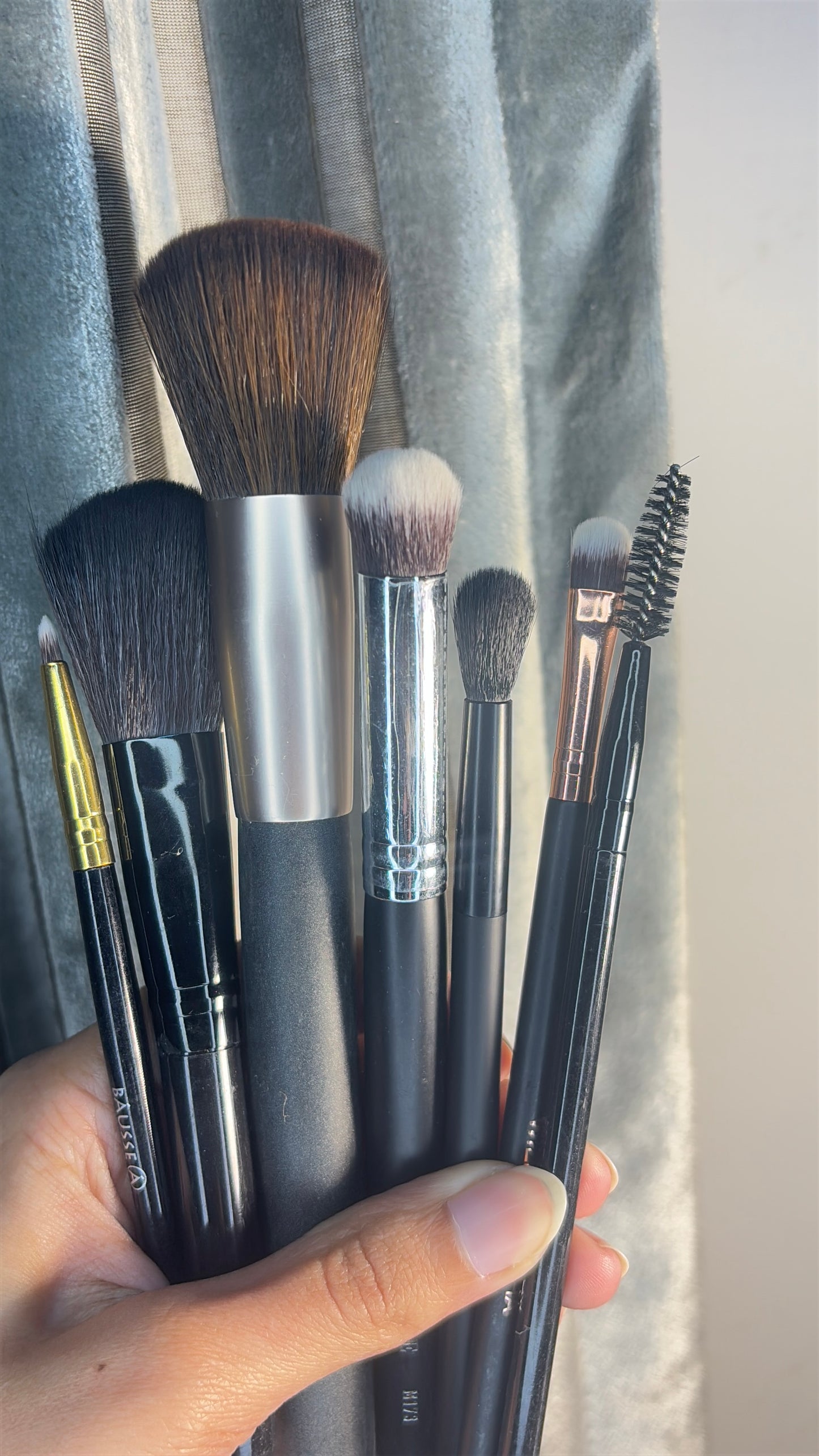 Set of 7 Brushes