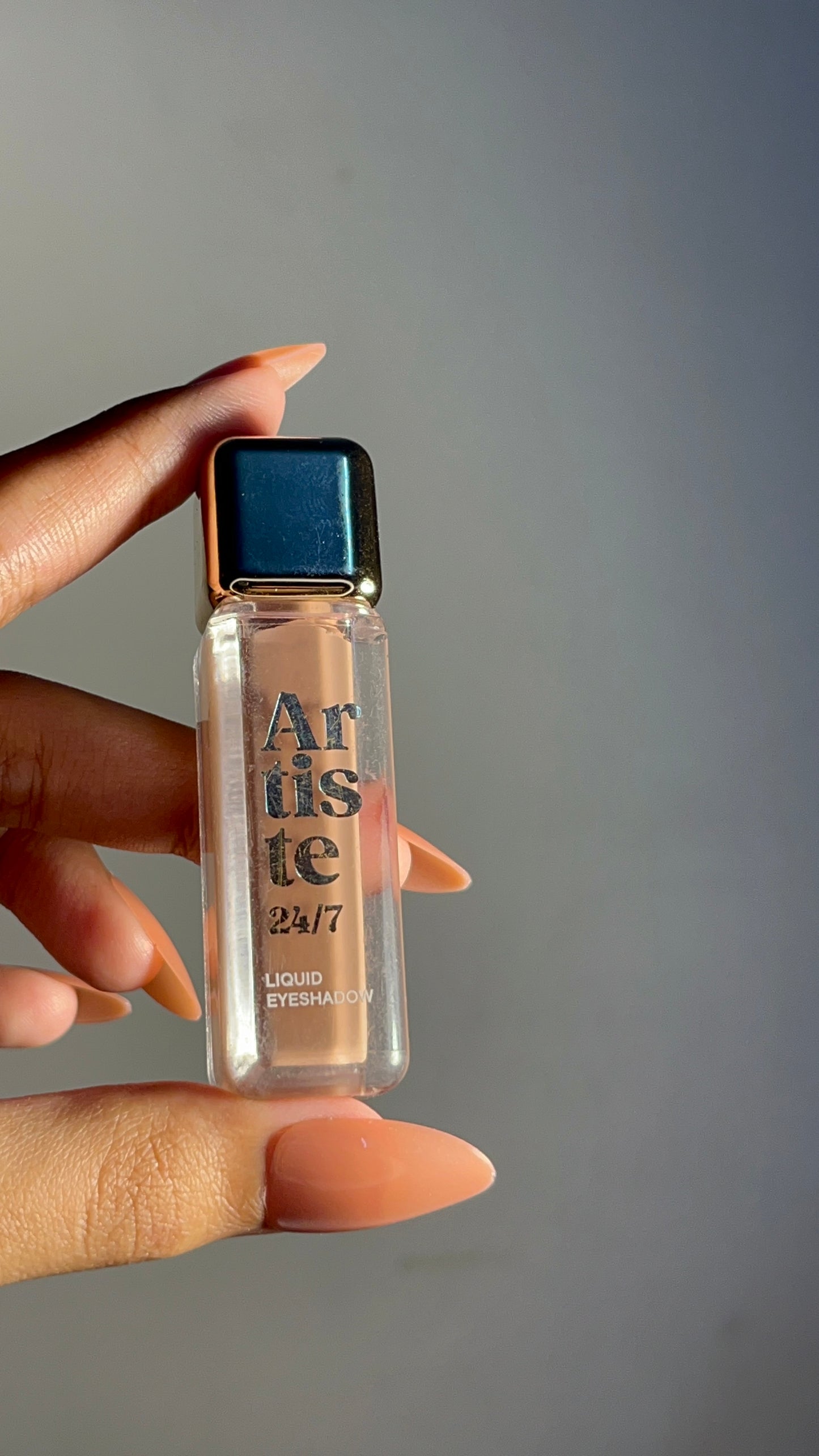 Liquid Eyeshadow Matte & Glitter