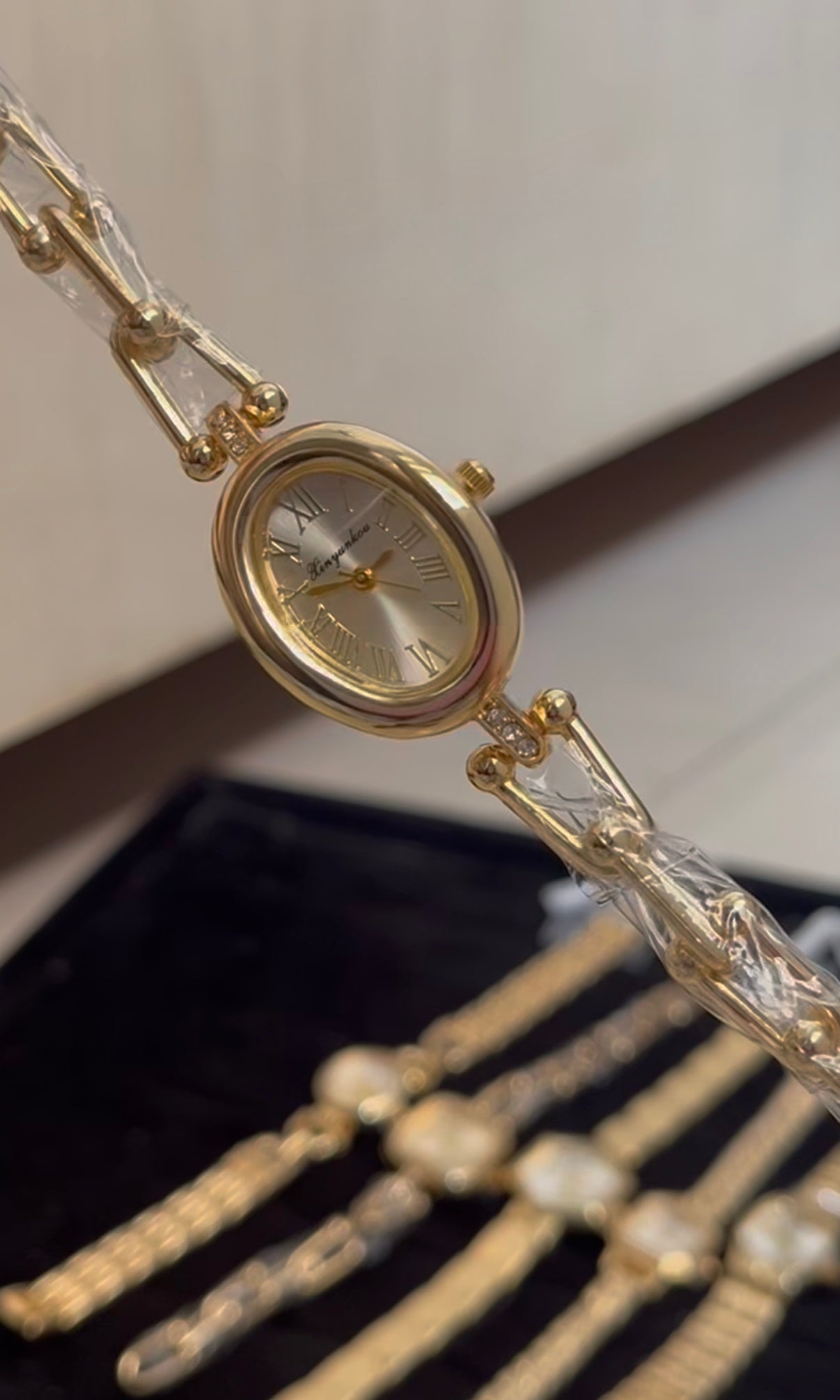Oval Gold Adjustable Link Watch