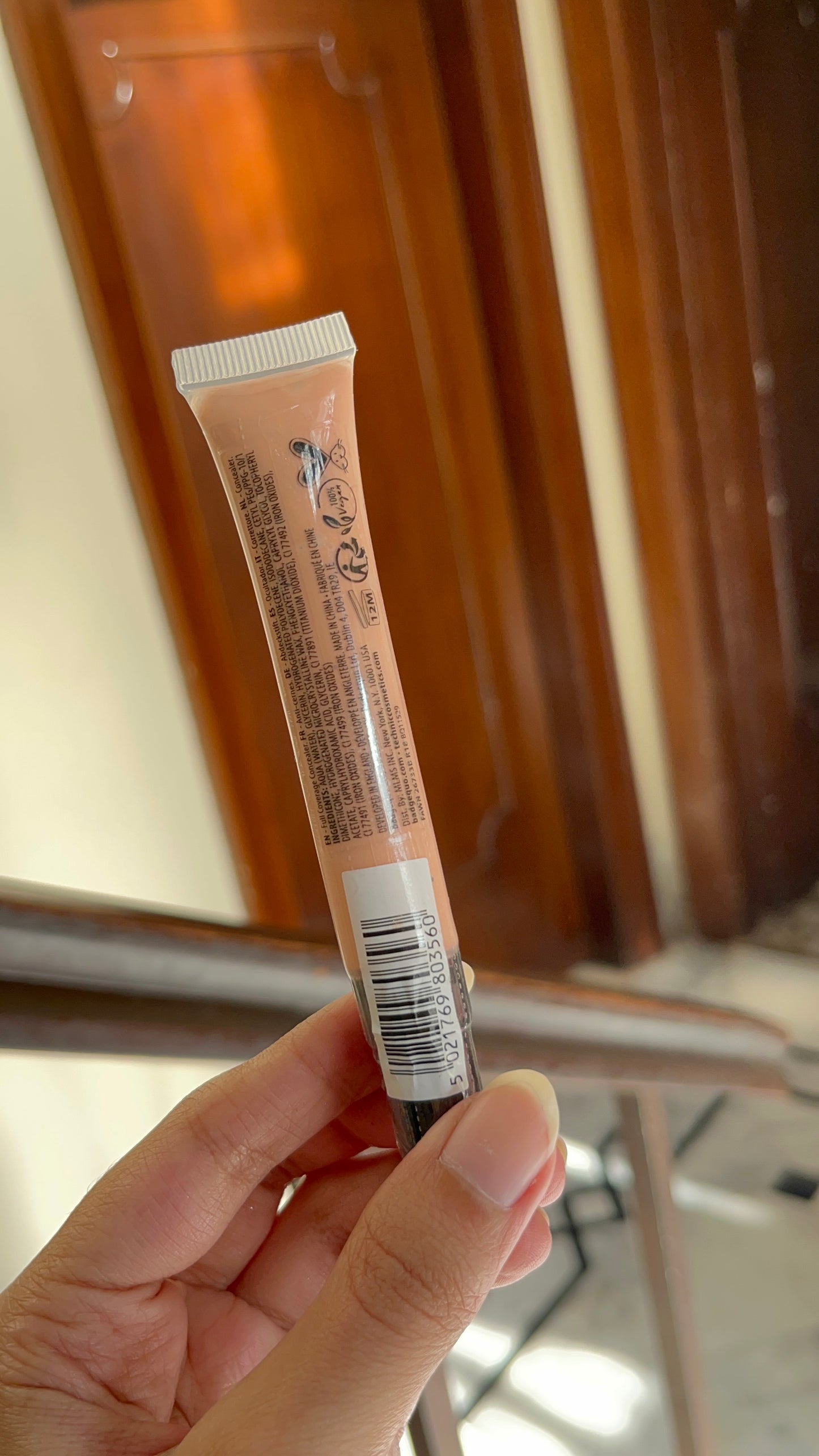 COLOUR FIX Concealer