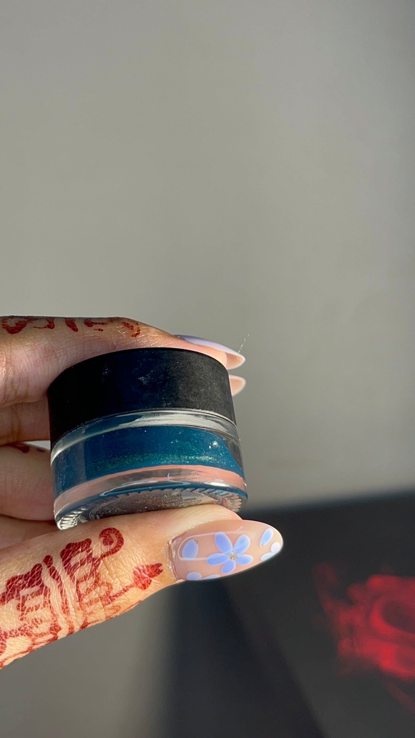 Metallic Eyeshadow Cream