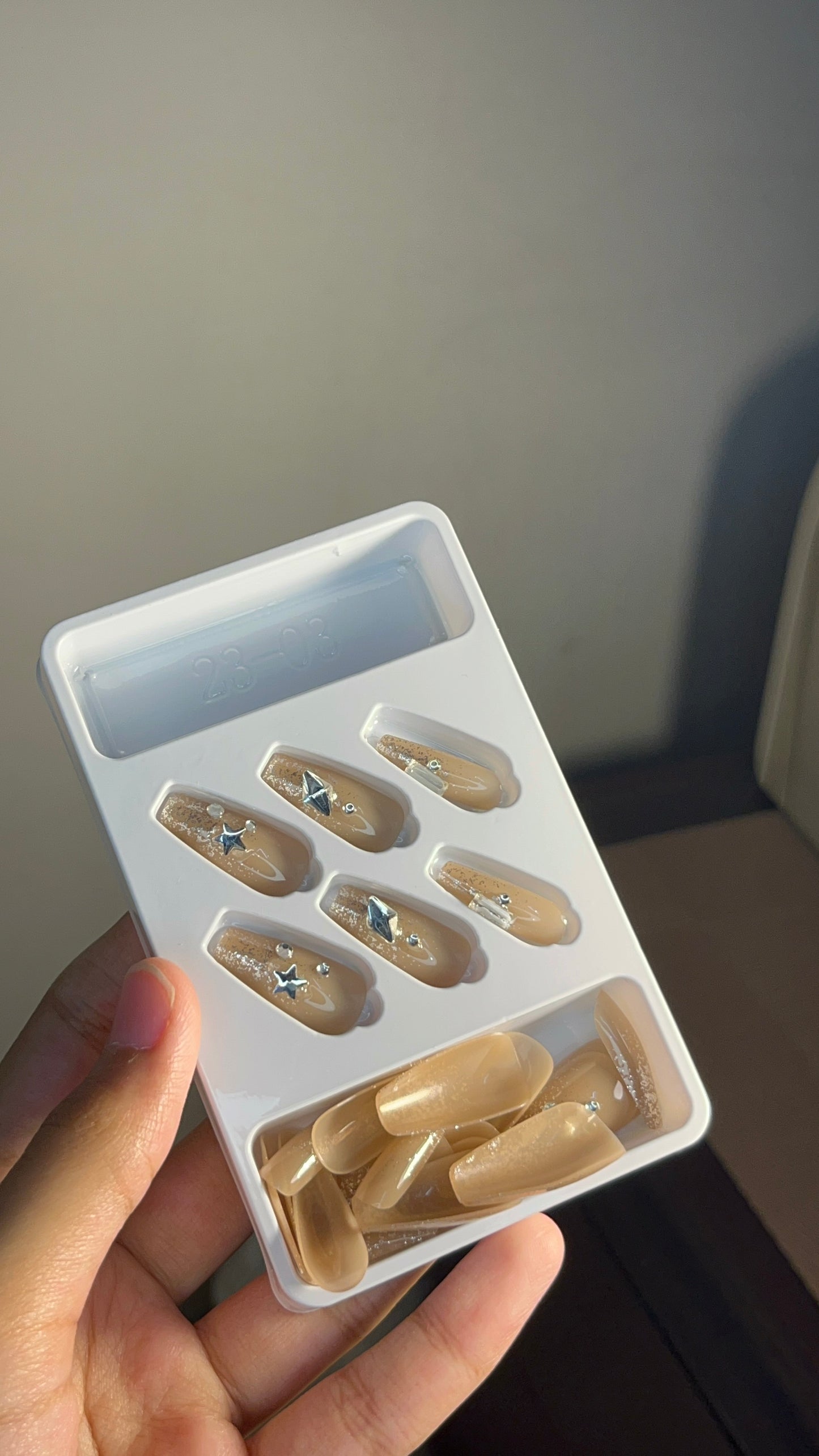 Nails-03