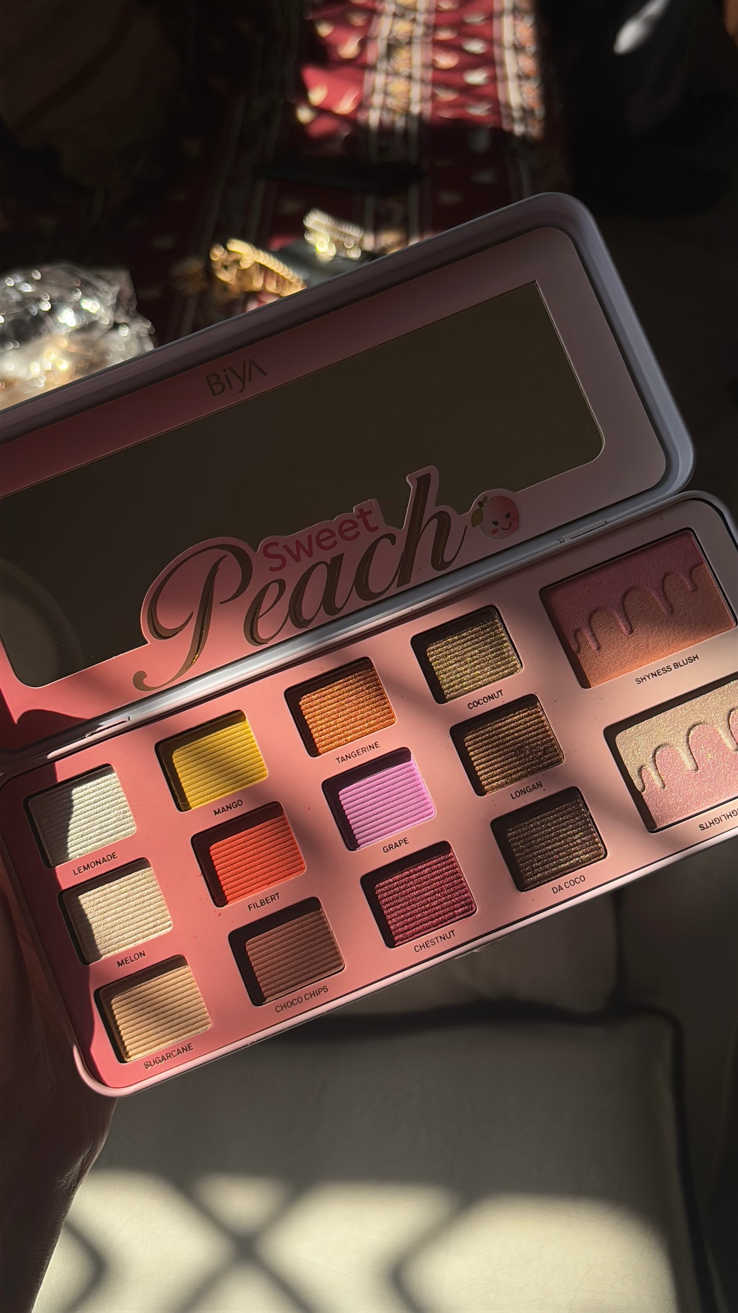Peach Eyeshadow,Blush and Highlighter palette