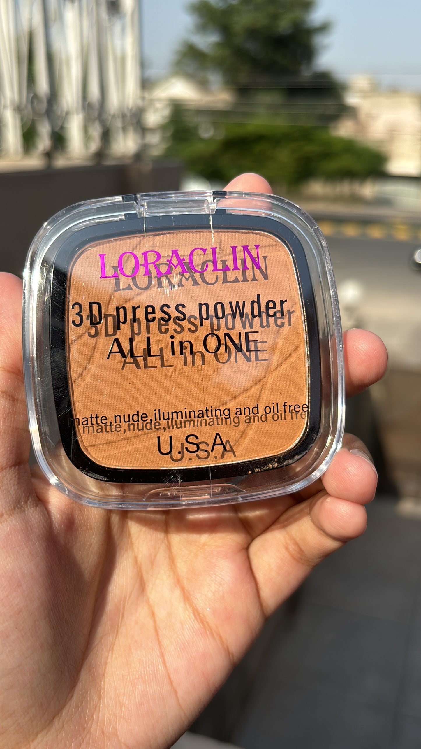 Compact and Contour Powder