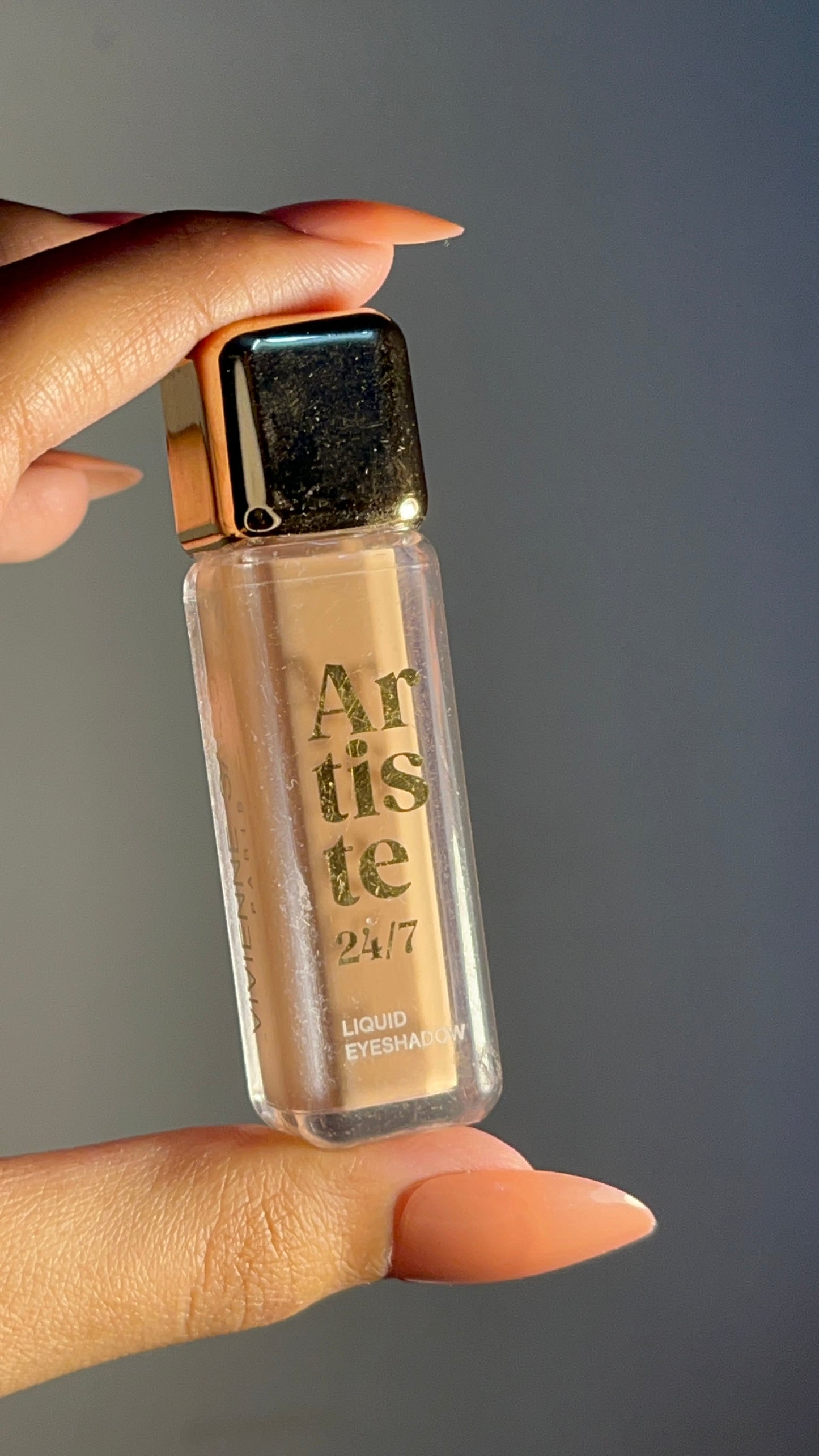 Liquid Eyeshadow Matte & Glitter