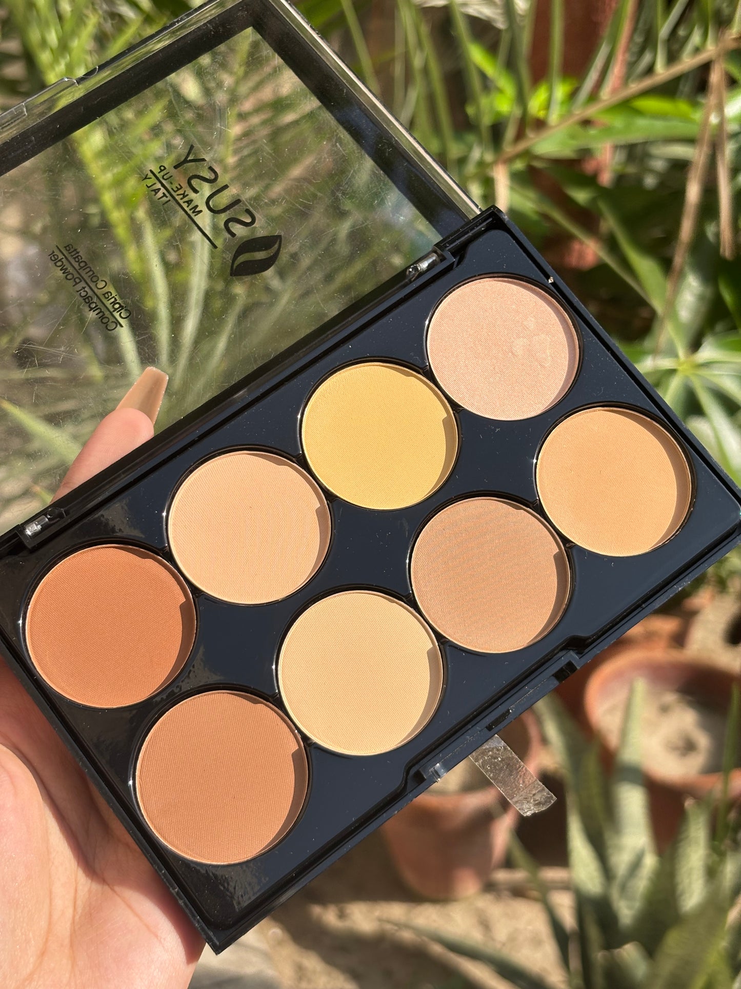 Contour,Powder and Highlighter Palette