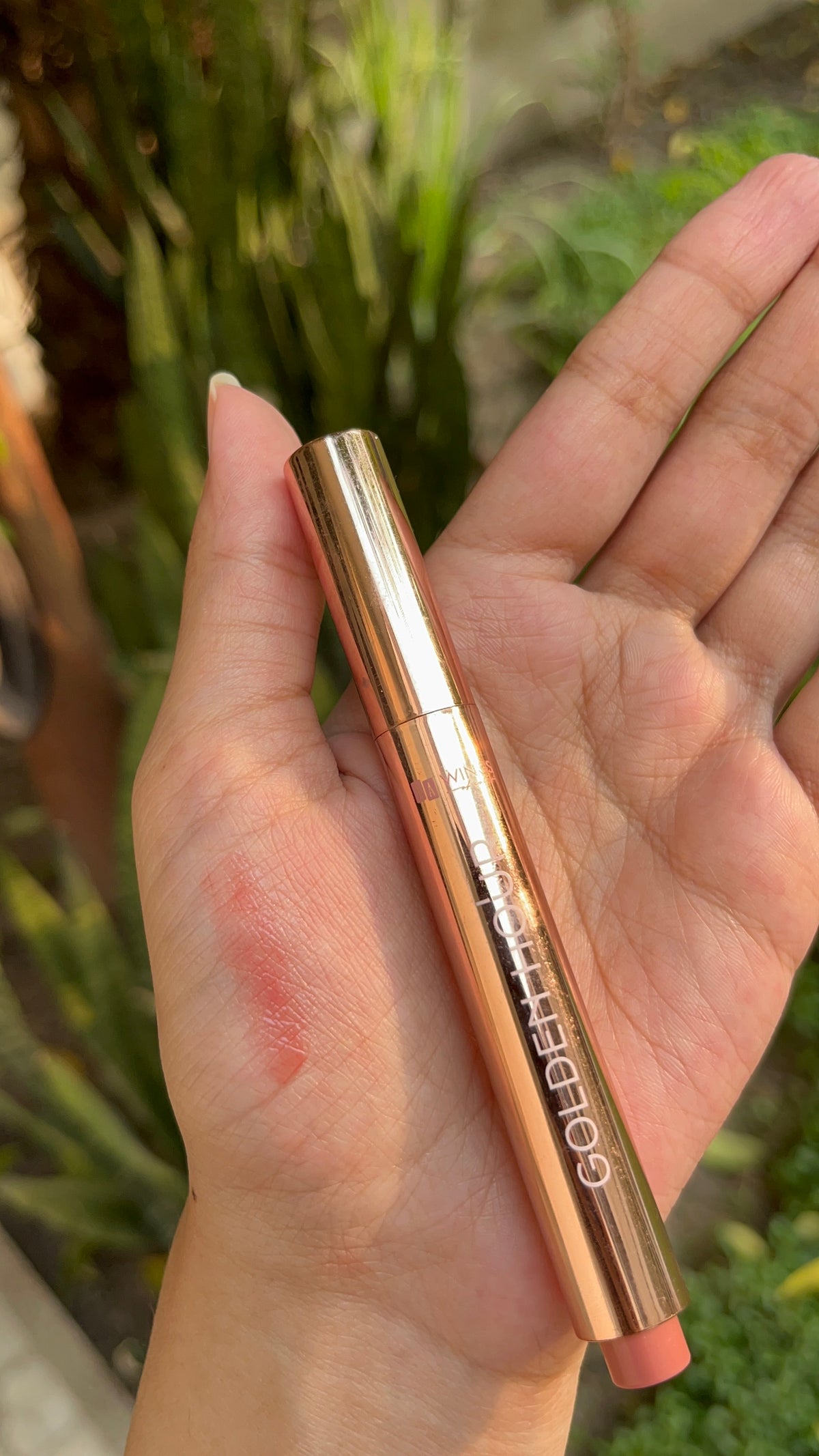Click on Lipstick