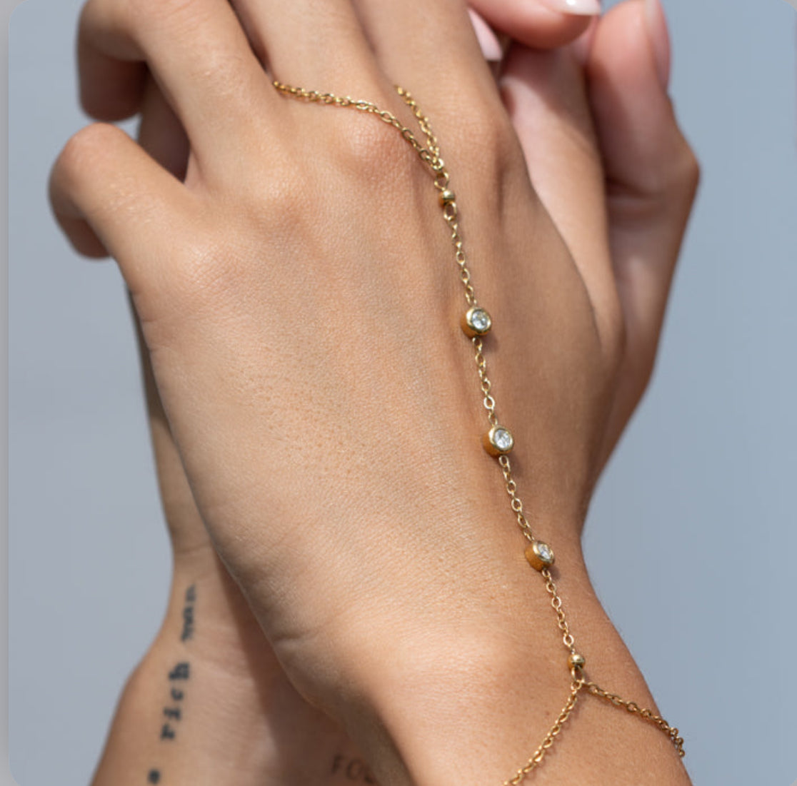 Dainty HandChain