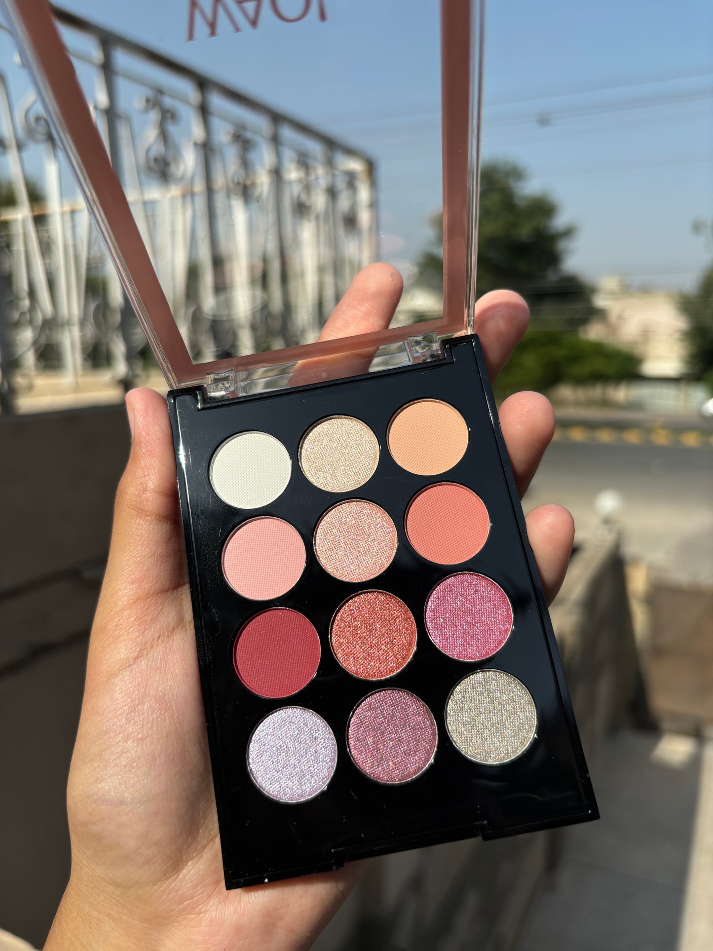 WAO! Eyeshadow Palette