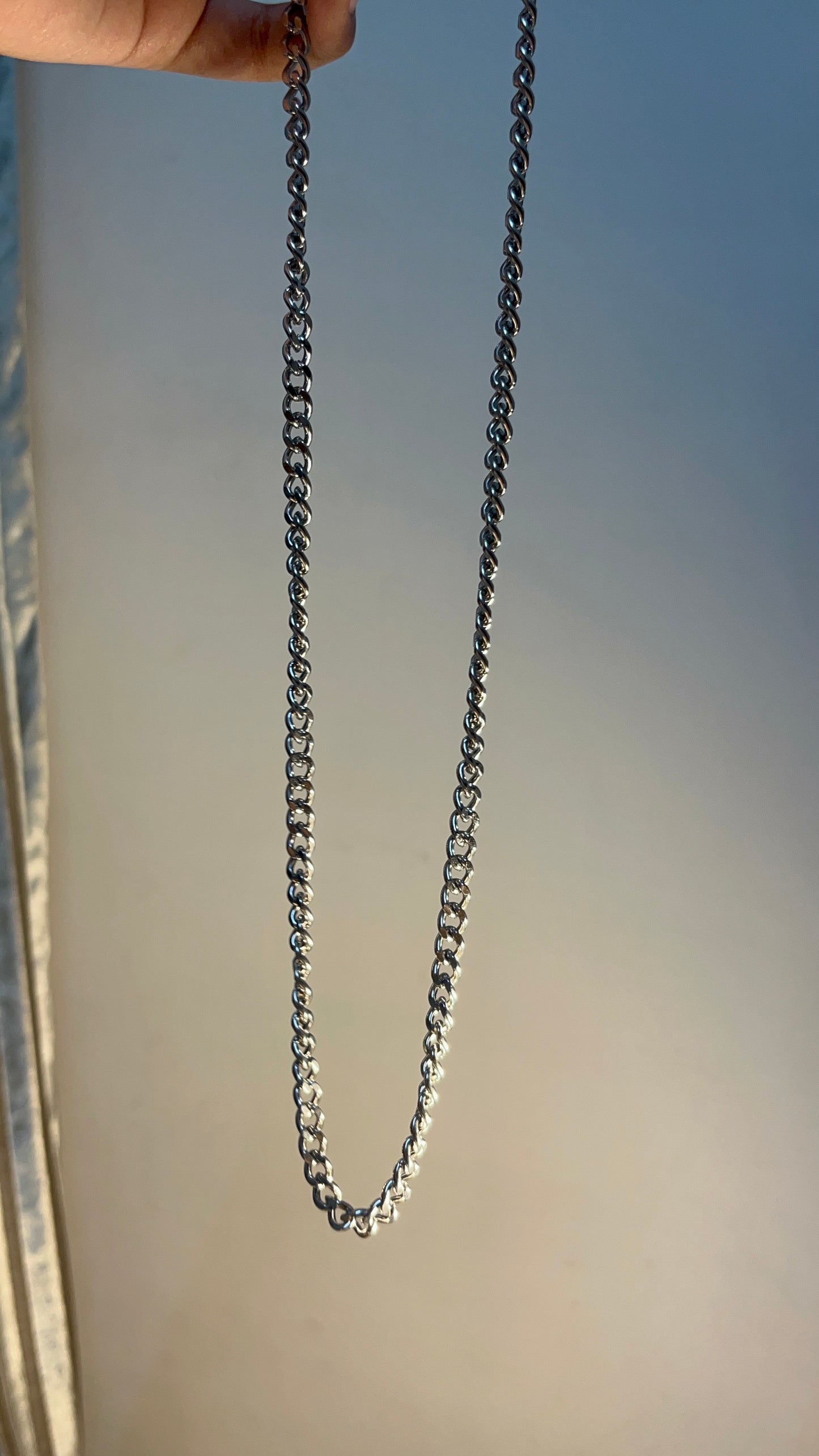 Long Chain Silver-01