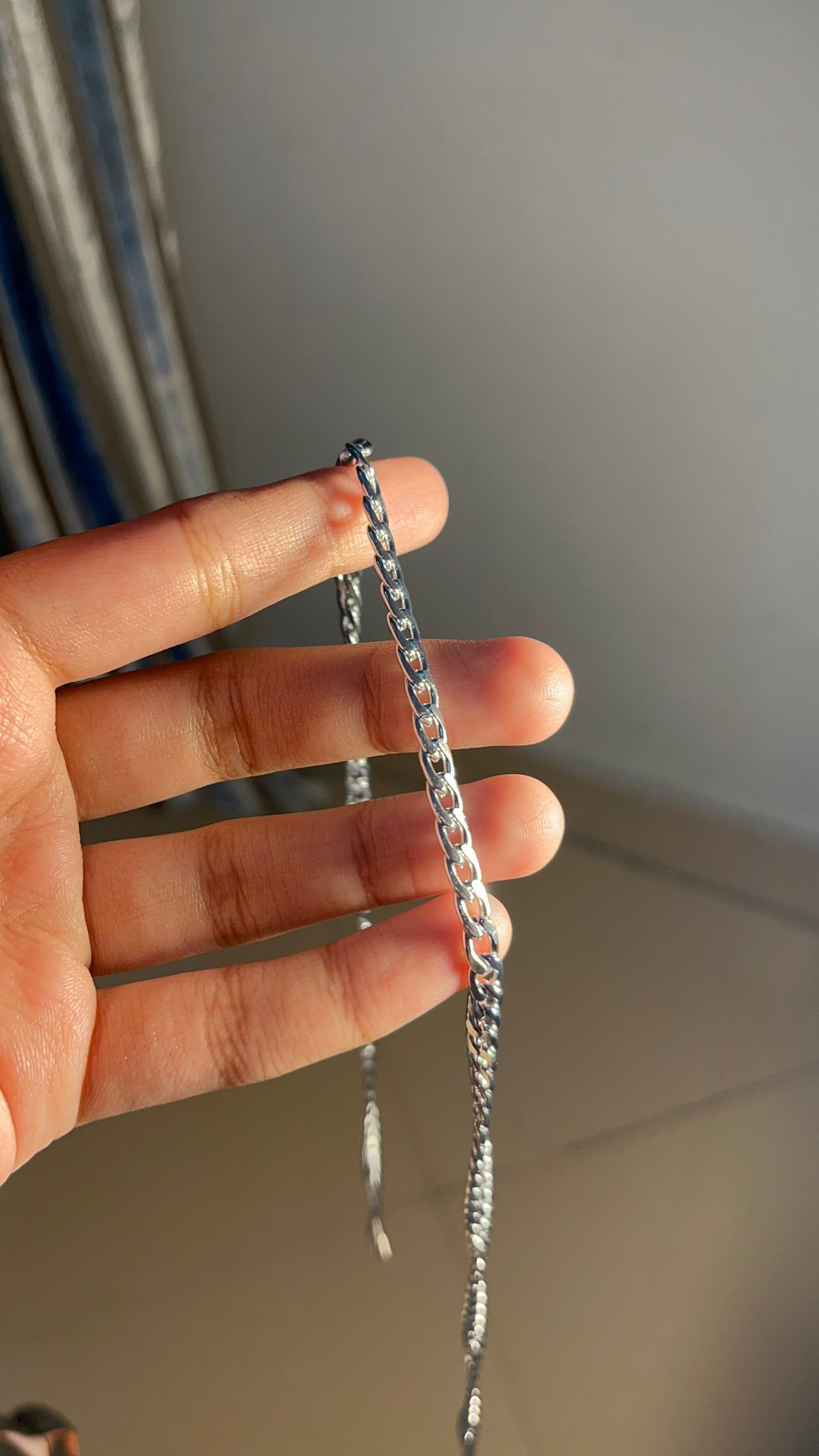 Long Chain-Silver