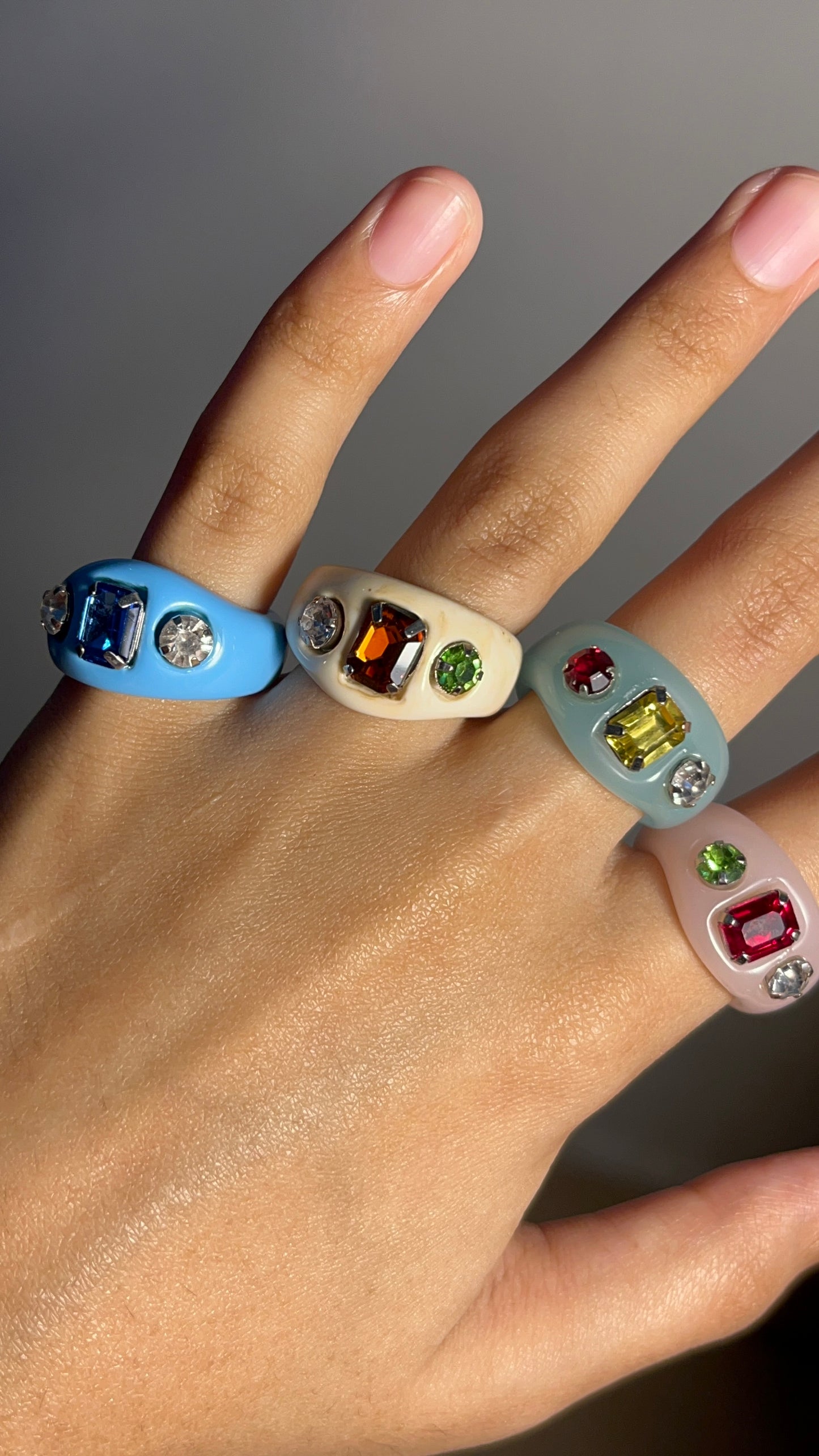 Set of 8 Rings-060
