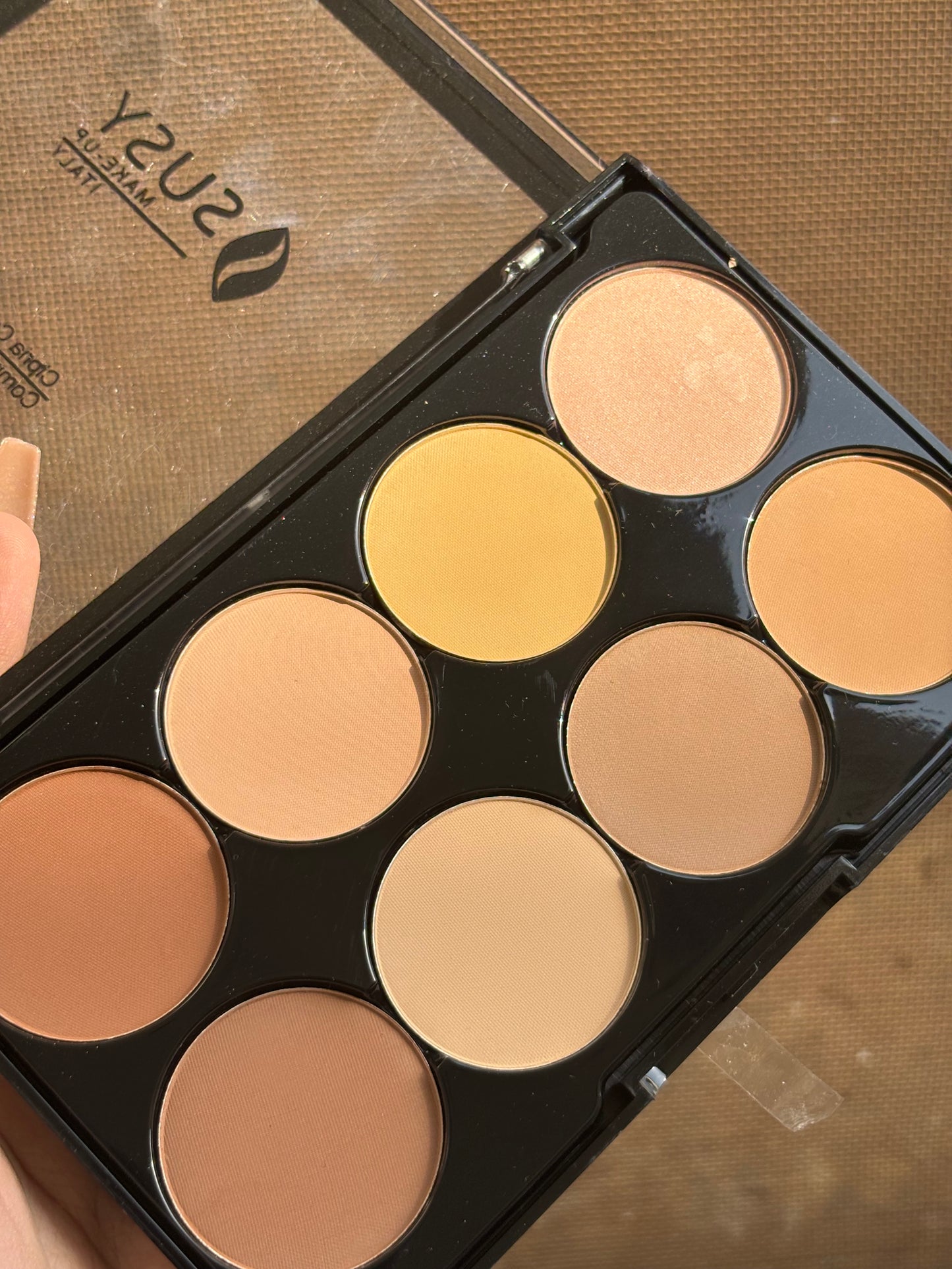 Contour,Powder and Highlighter Palette