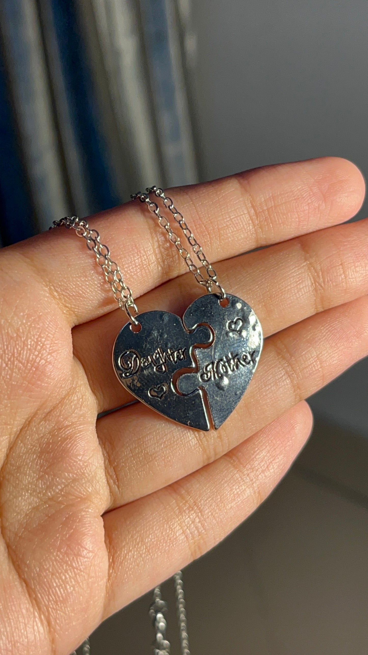 Heart-Necklace 01