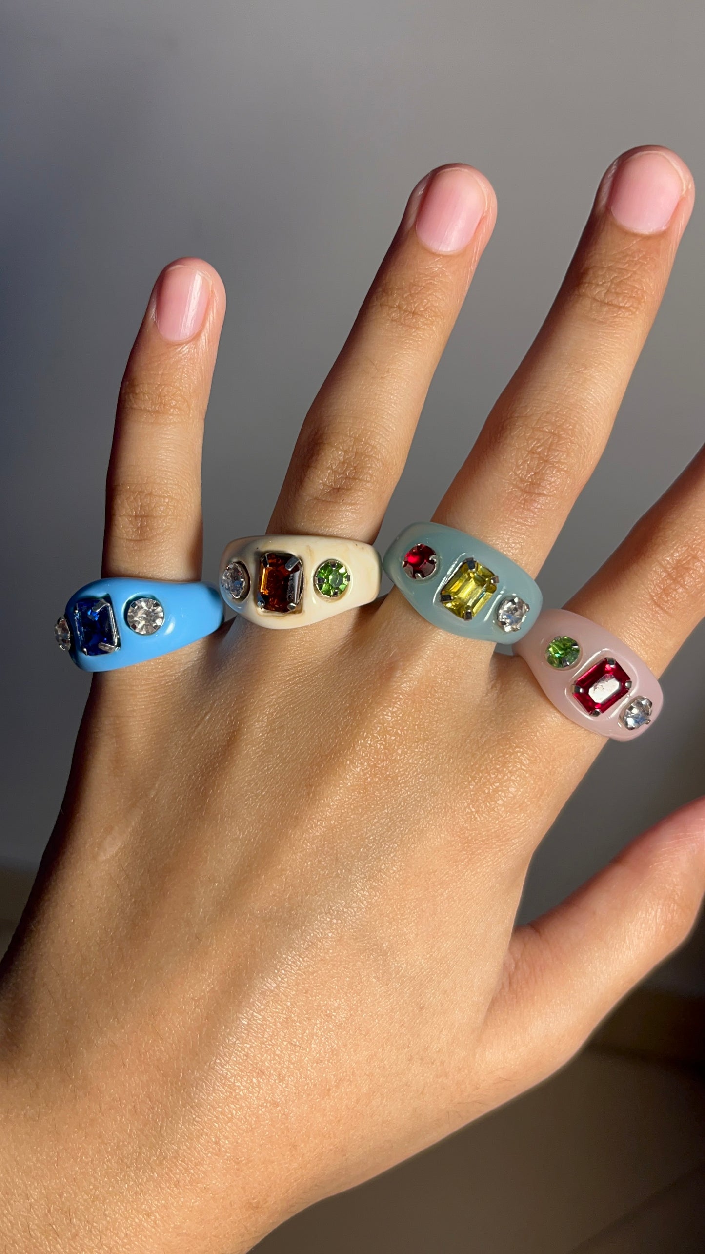 Set of 8 Rings-060