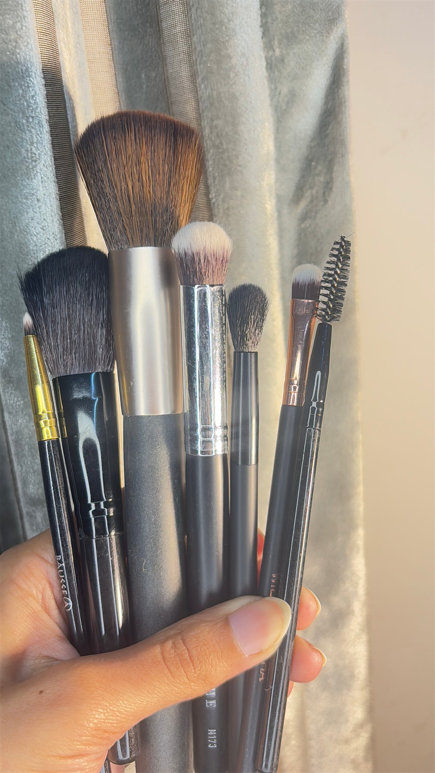 Set of 7 Brushes