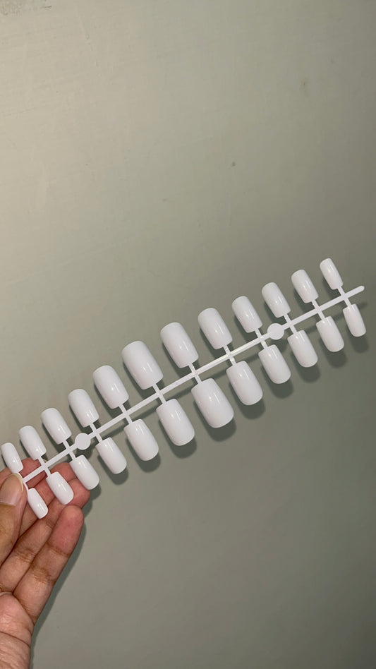 Nails-080 white