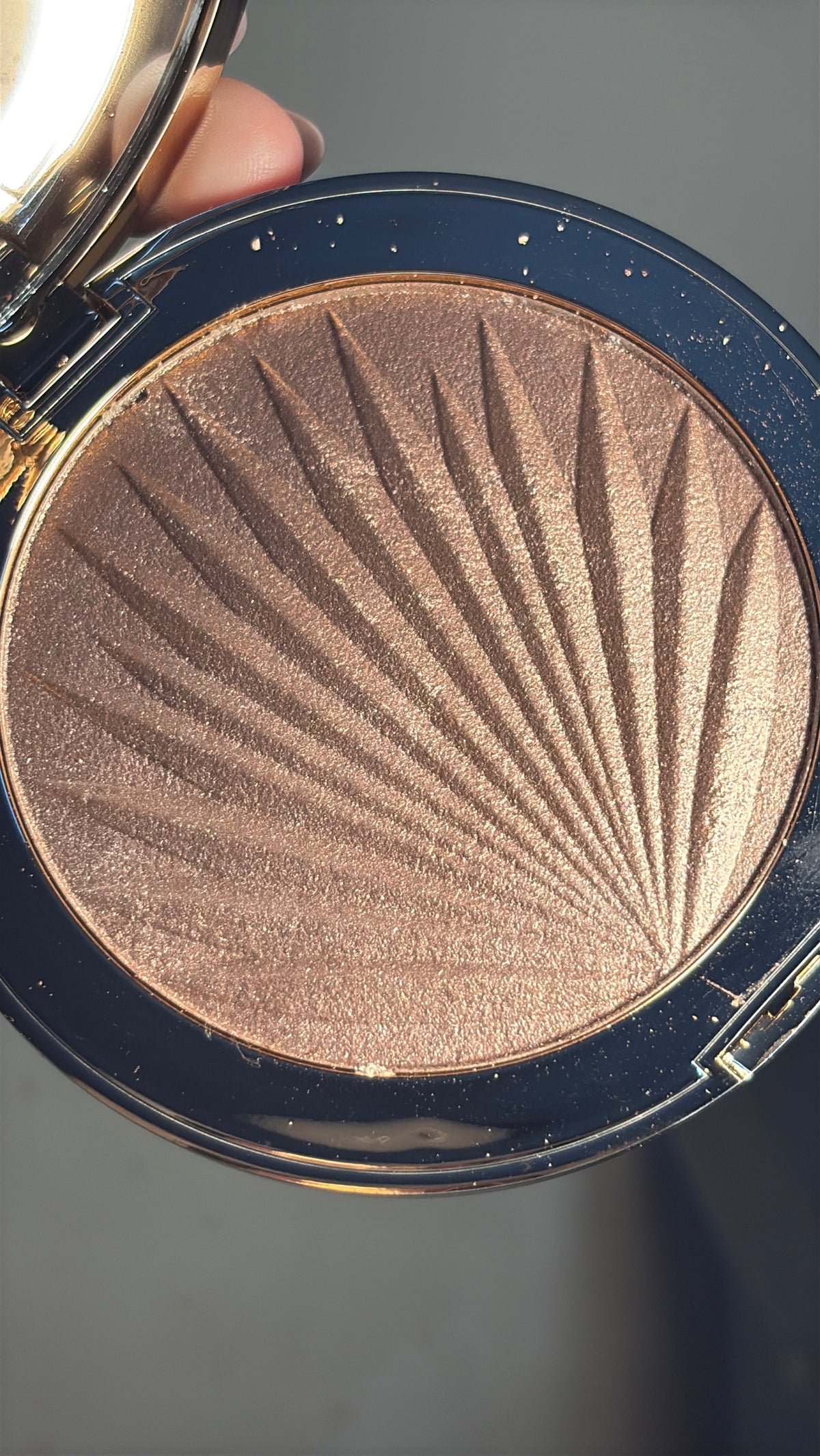 Ultra Glow Highlighter