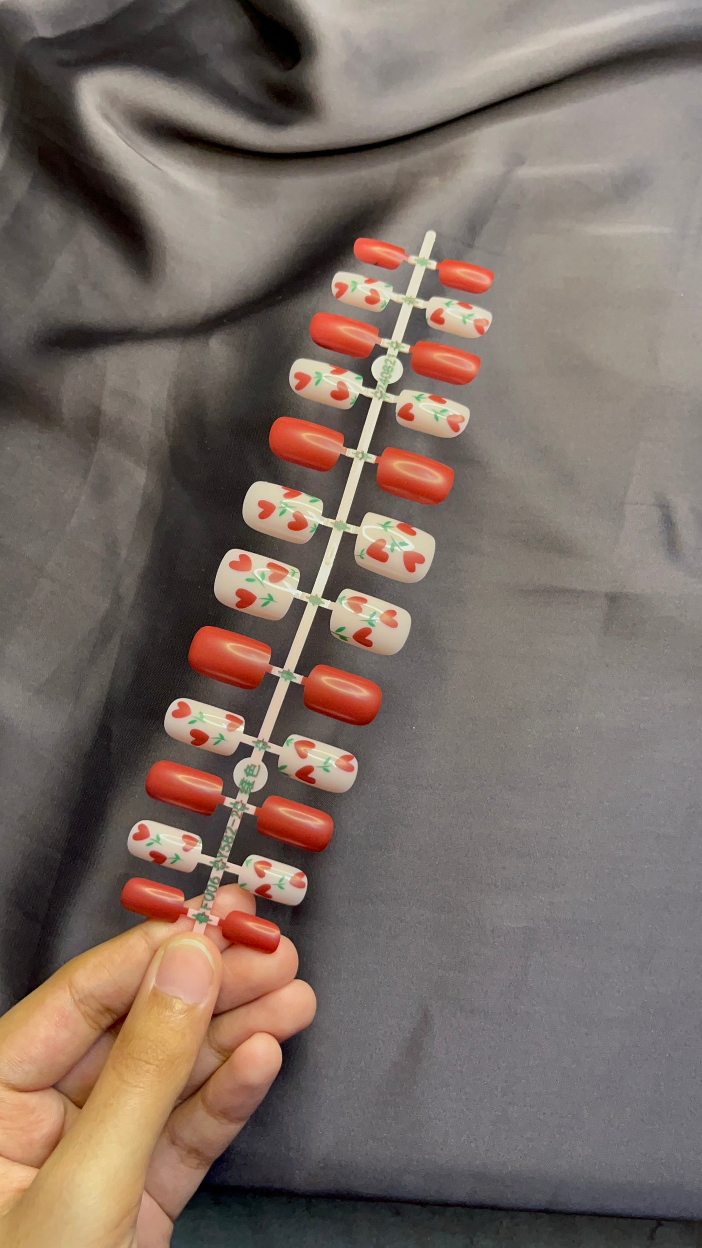 Nails-026