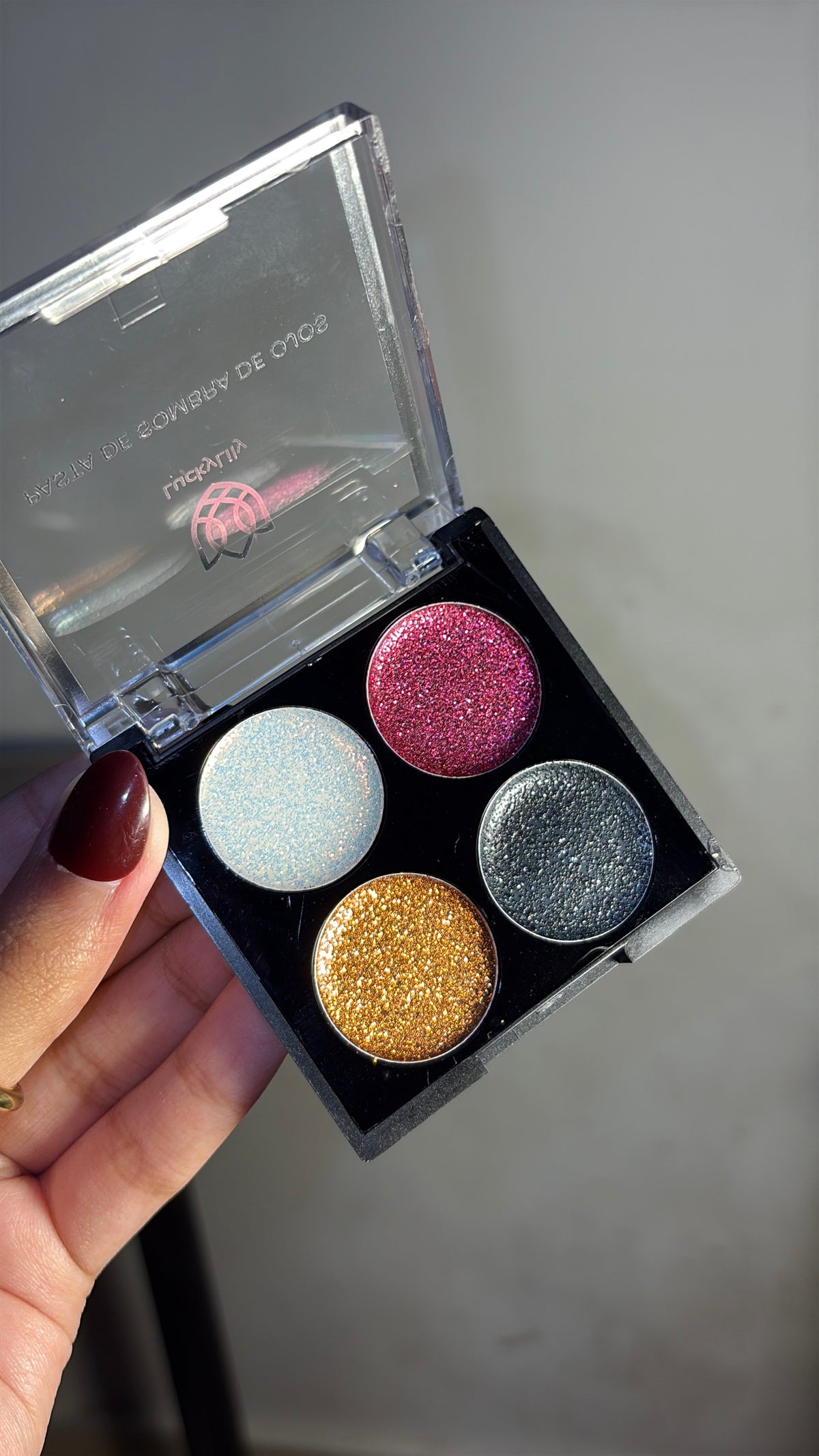 4 Color Glitter Palette