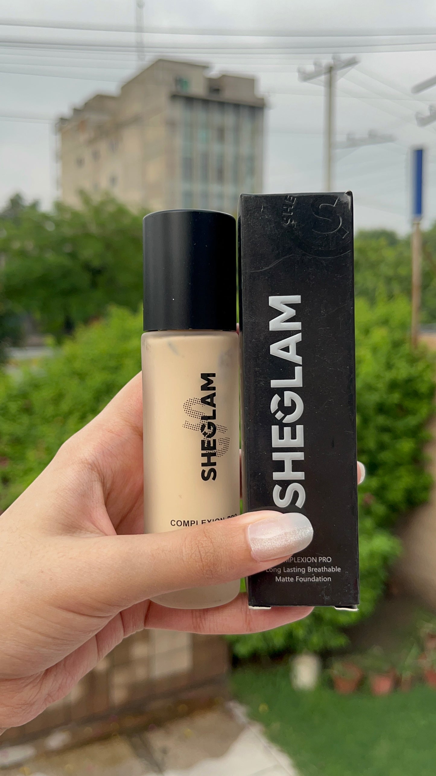 Long lasting Foundation