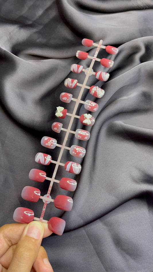 Nails-011