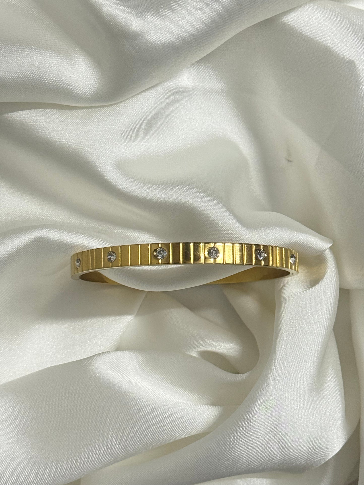 Cartierr Stone Cuff