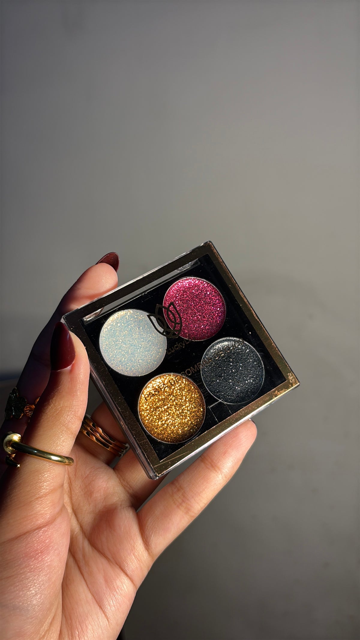 4 Color Glitter Palette