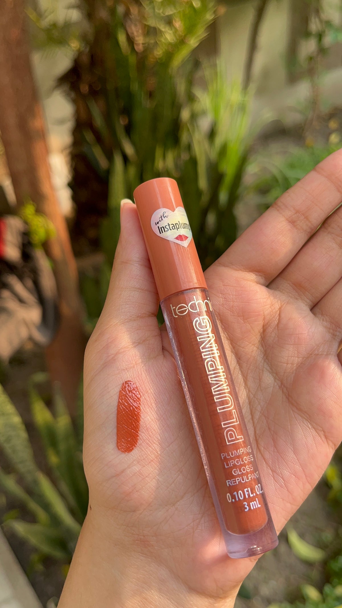 PLUMPING LipGloss