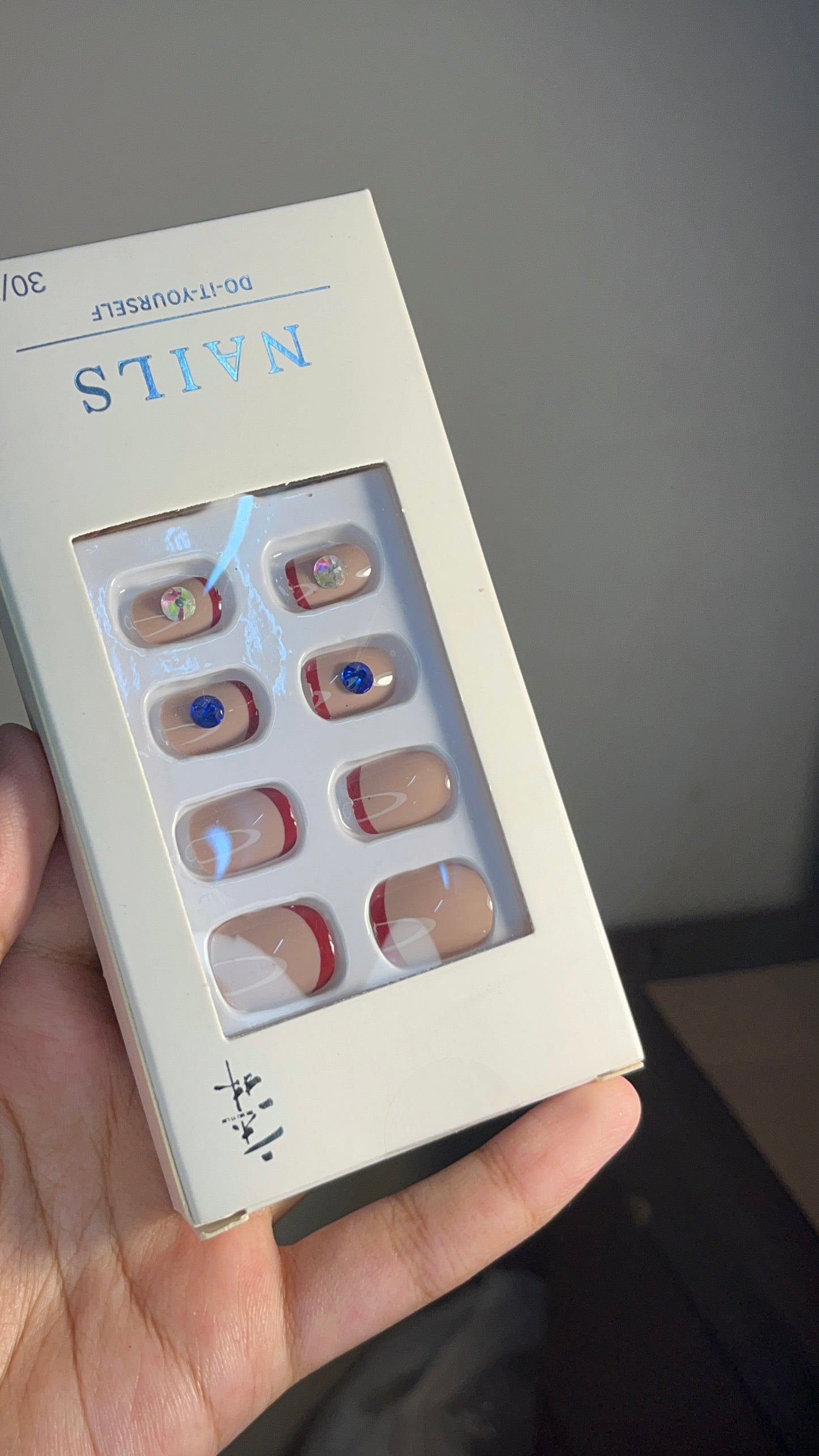 Nails-25