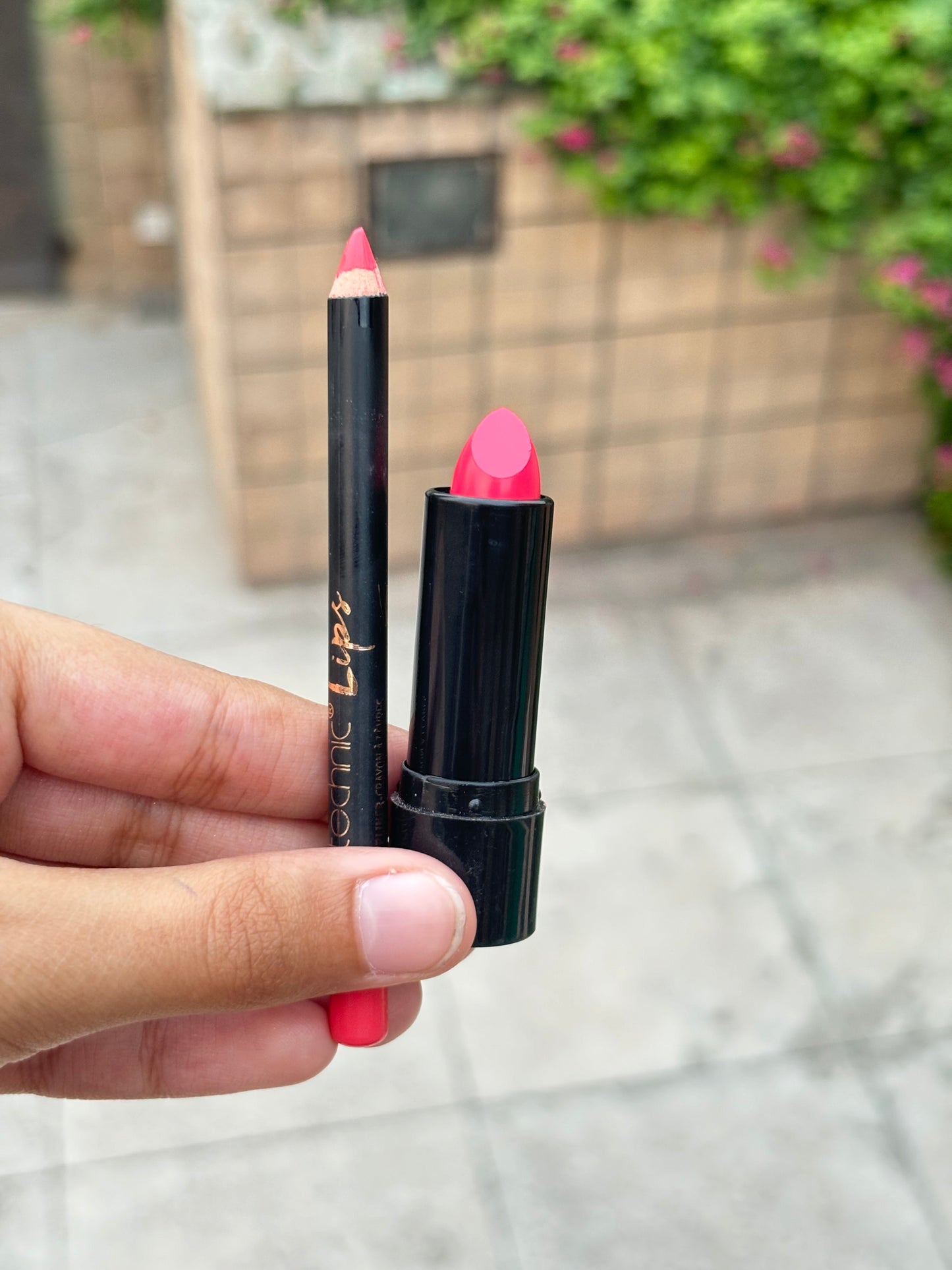 Set of 2 Lipstick & Lipliner