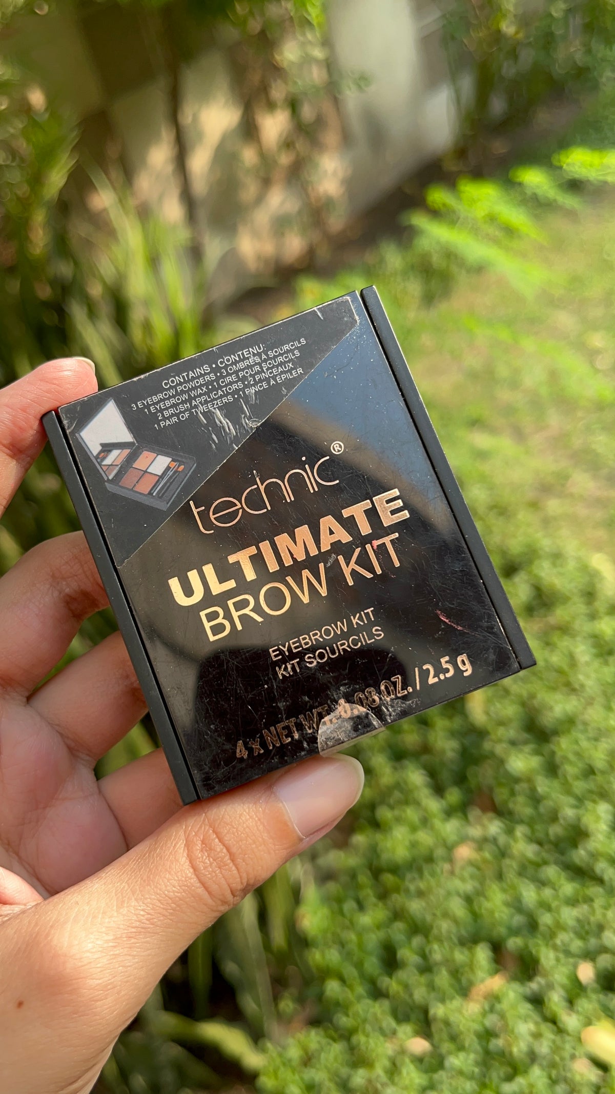 ULTIMATE BROW KIT