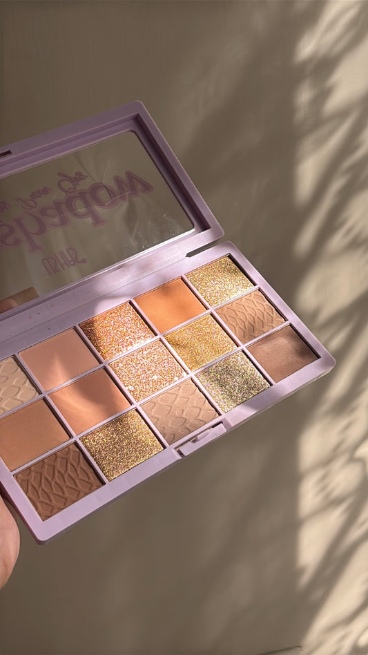 USHASS Eyeshadow Palette