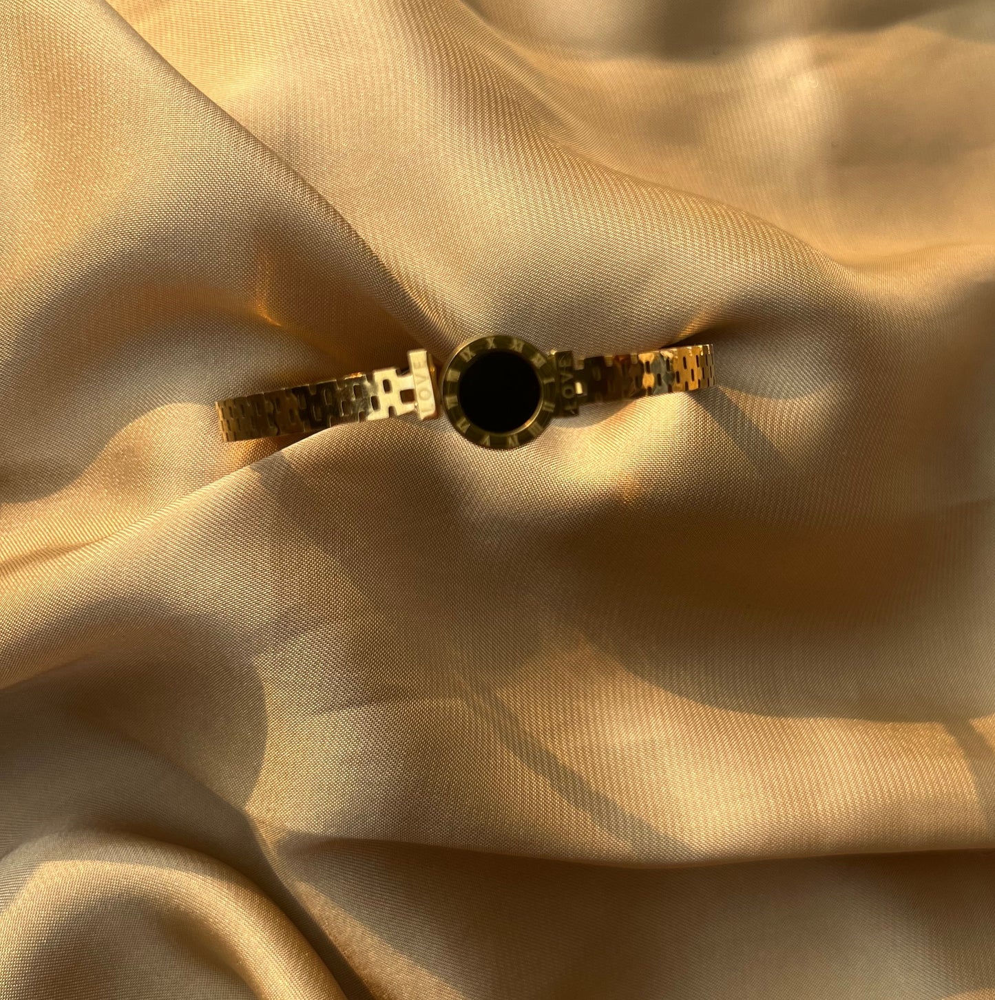 Gold-Black Cuff
