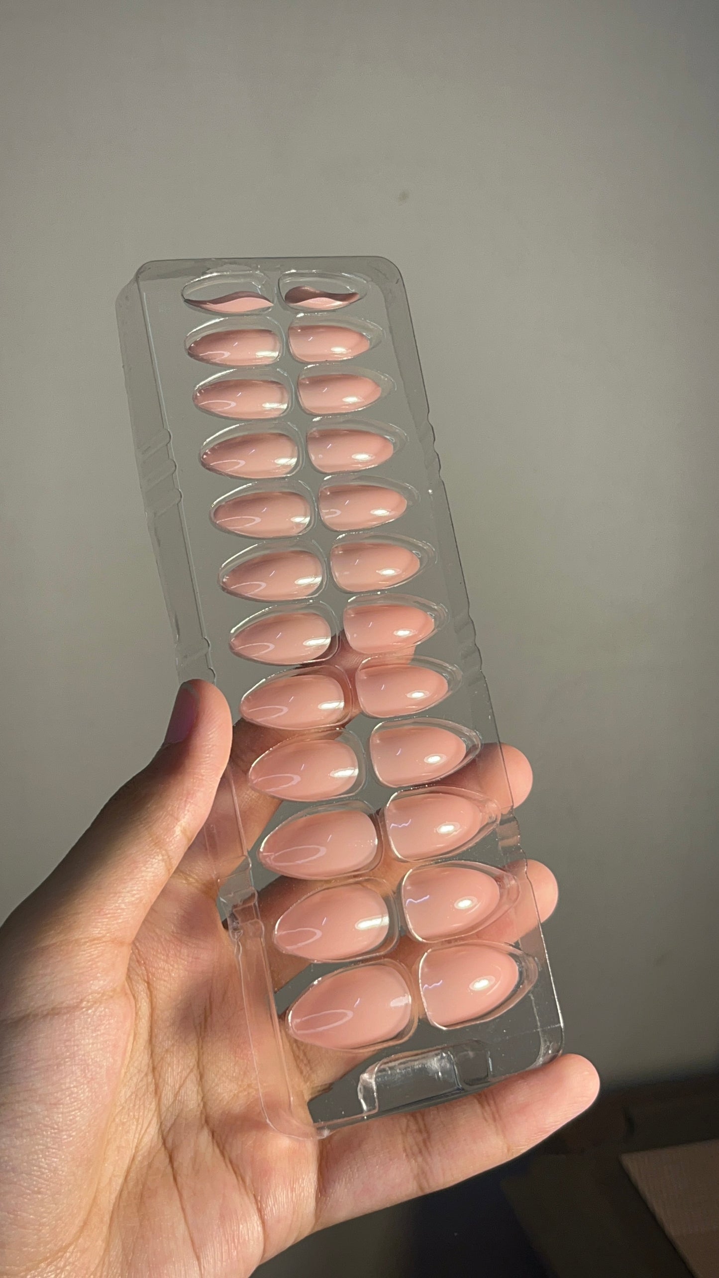 Nails-02