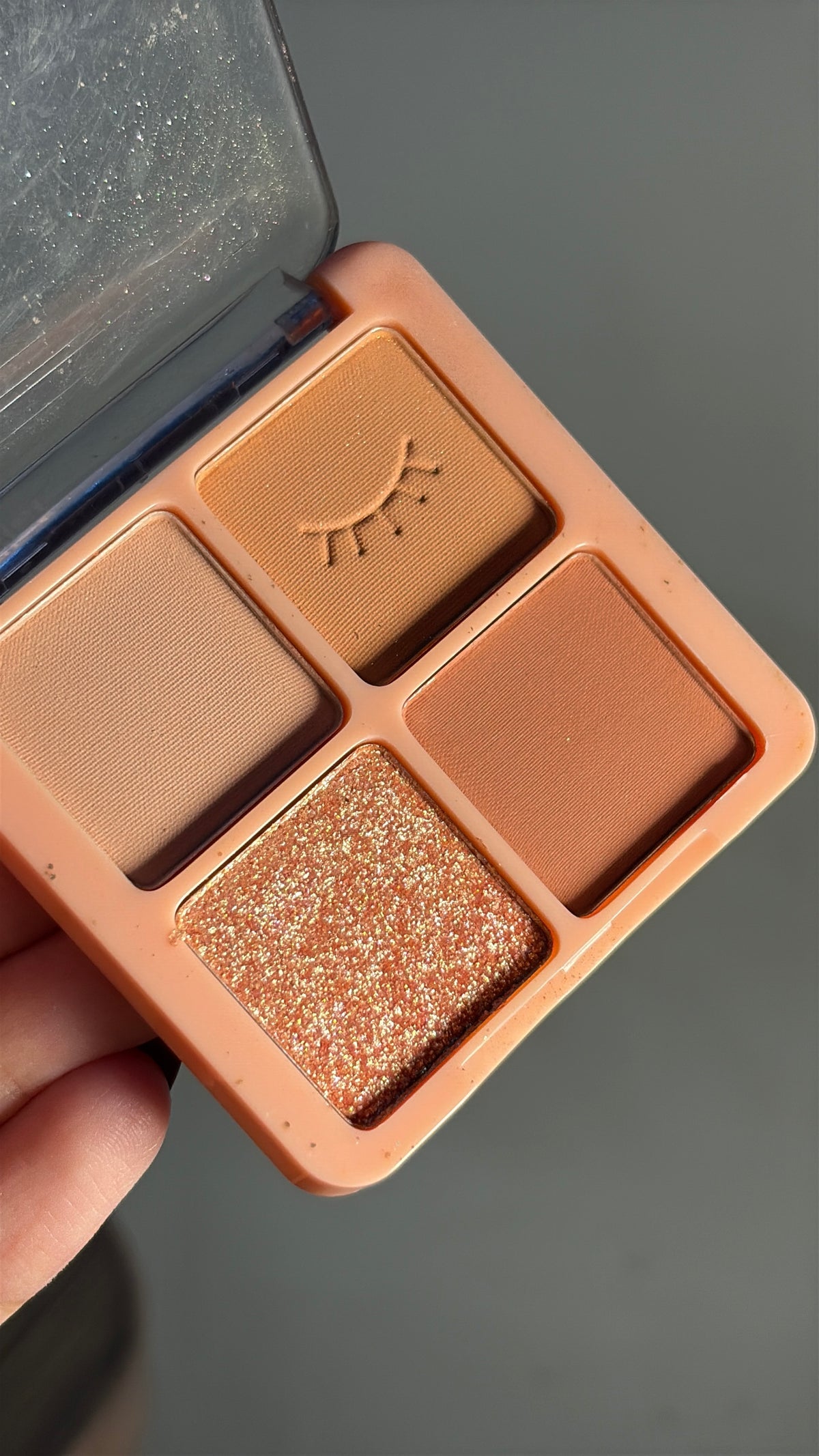 4 Color Eyeshadow palette