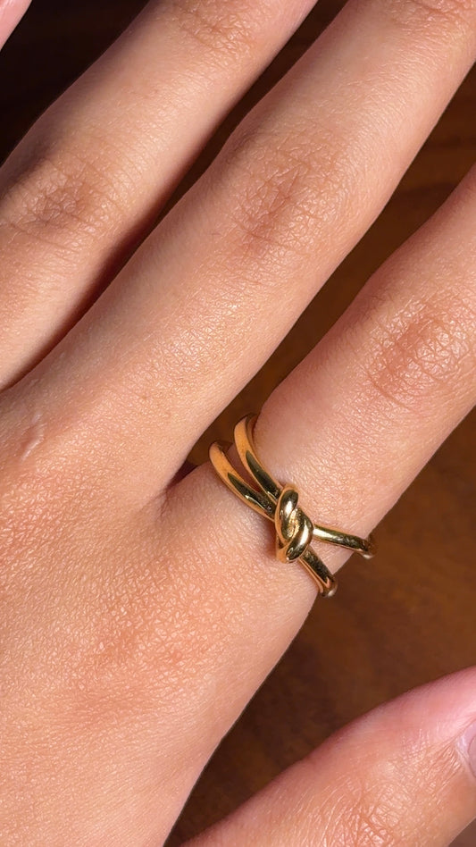 Tie Ring