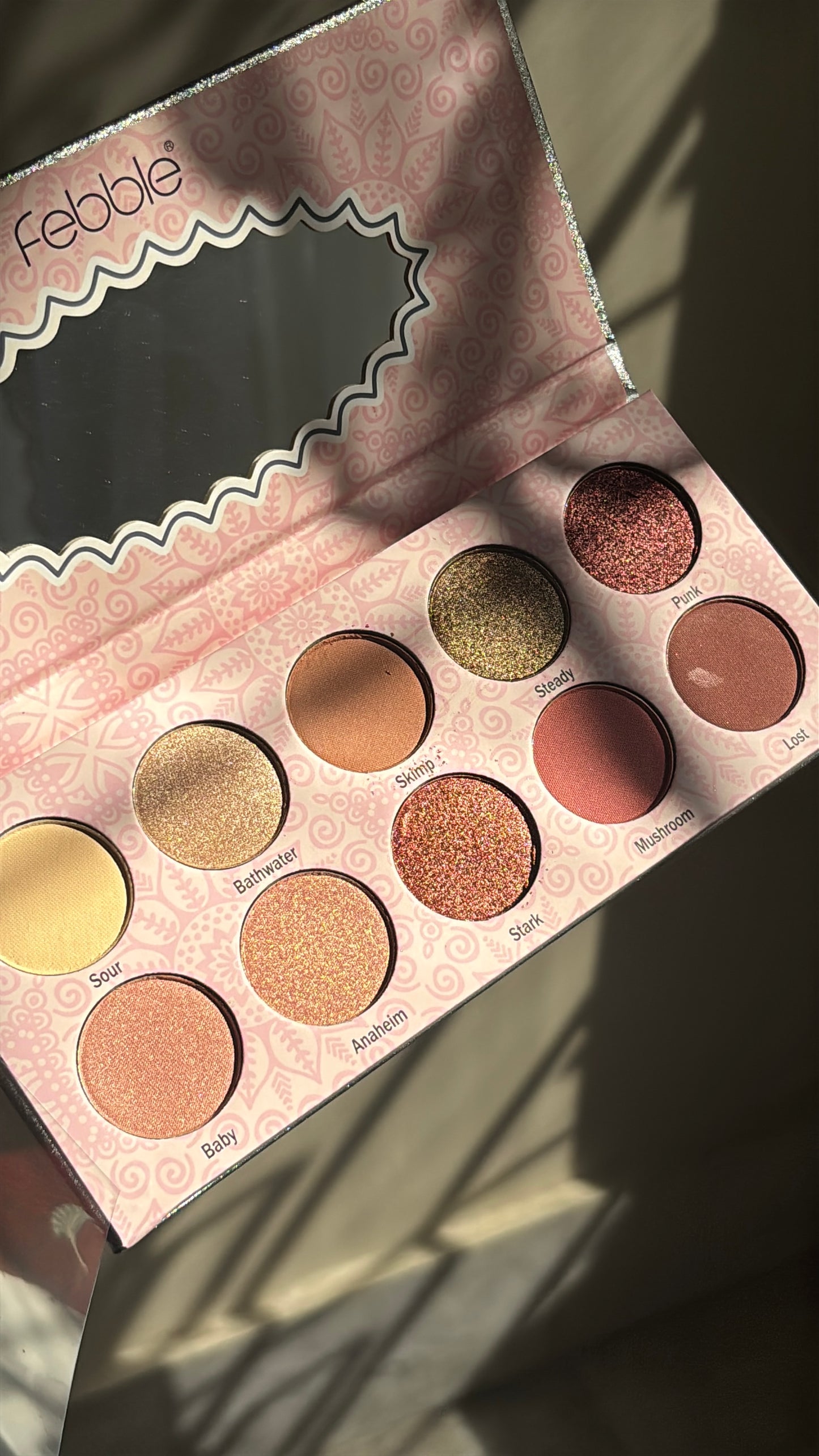 Febble-Pink Eyeshadow Palette