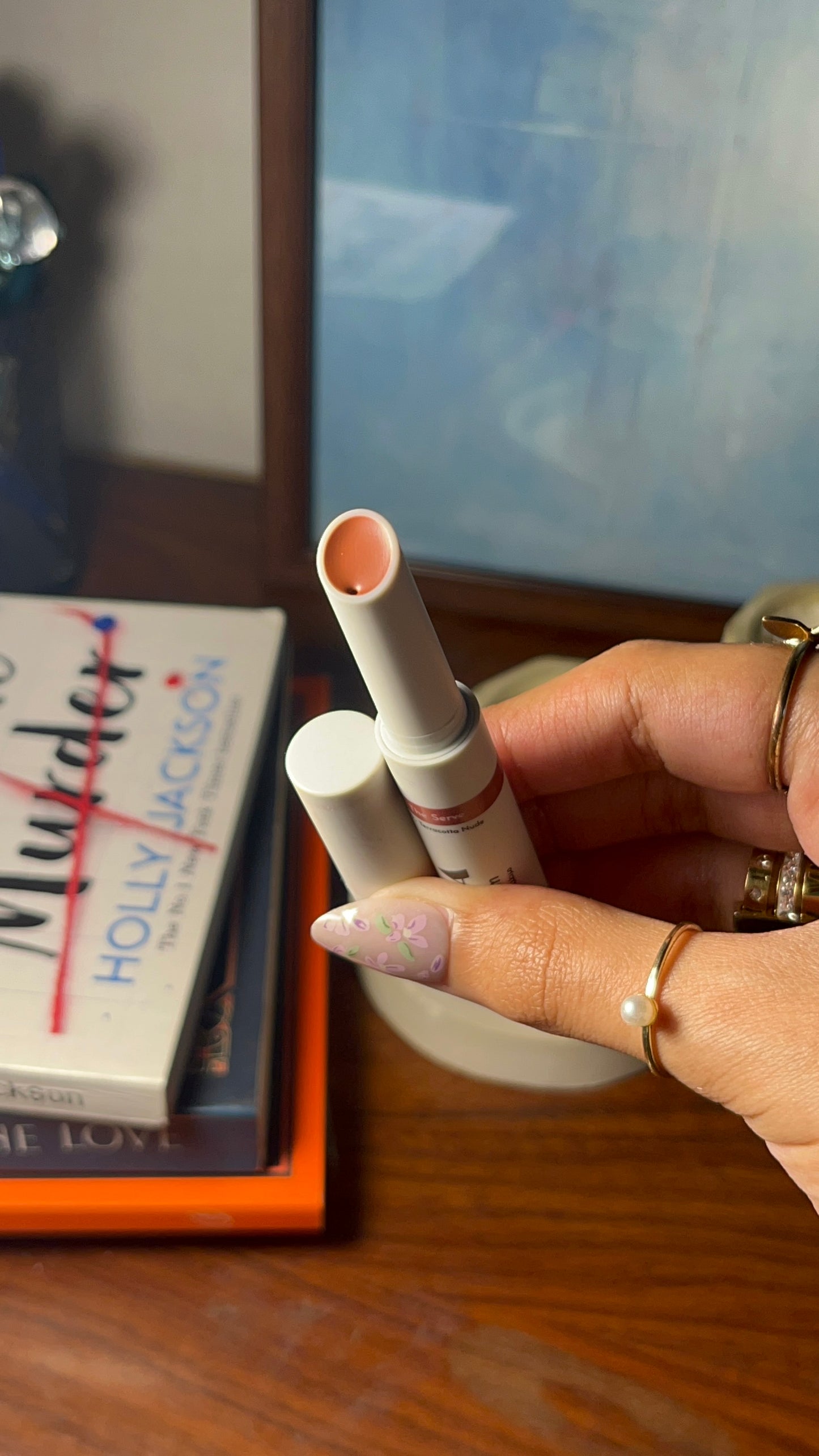 CLICK ON LIPSTICK