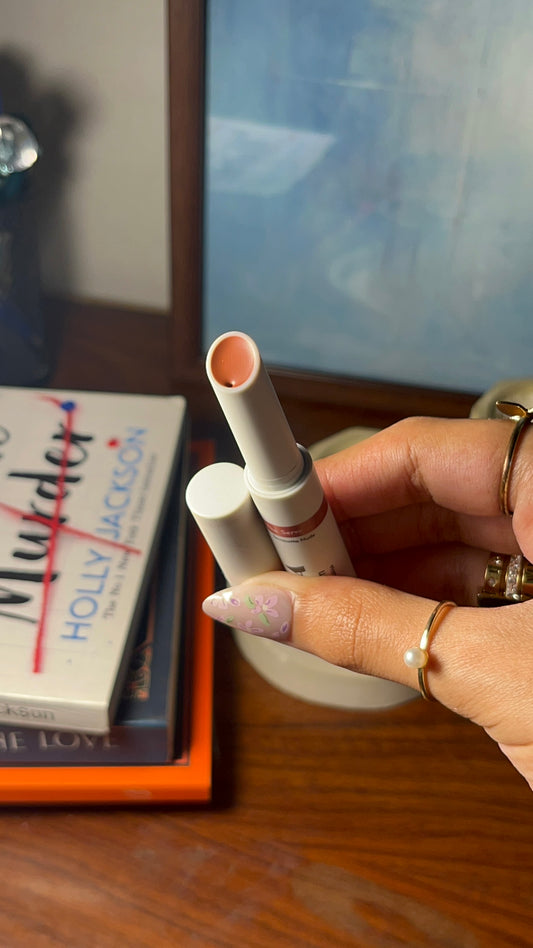 CLICK ON LIPSTICK