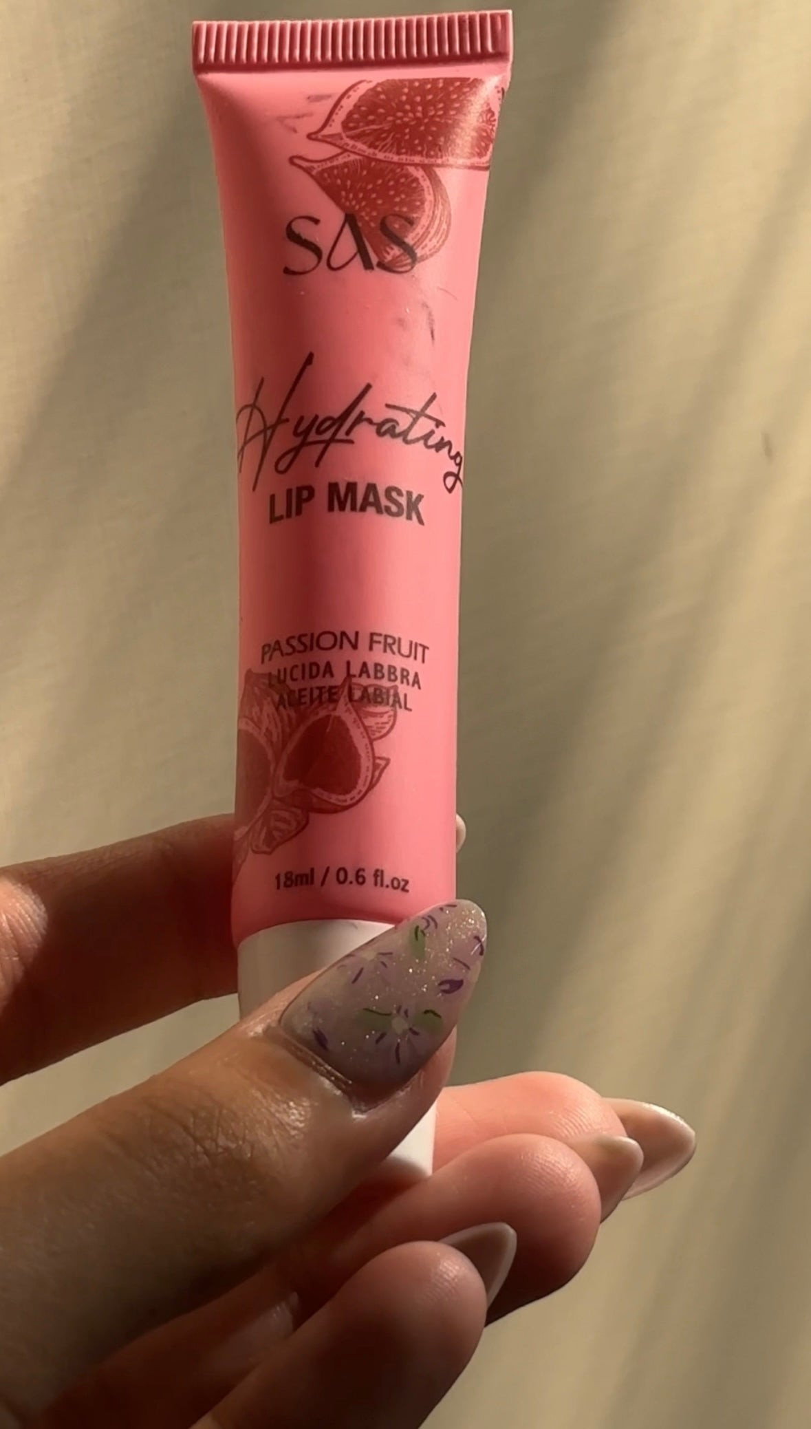 Hydrating lipmask