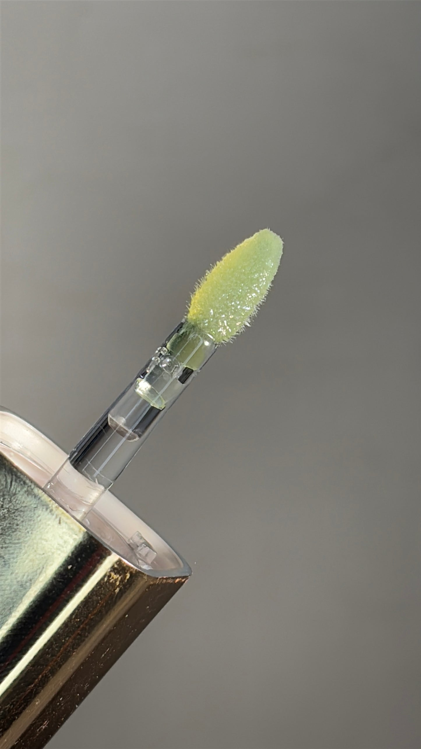 VIVIENNE Lipgloss