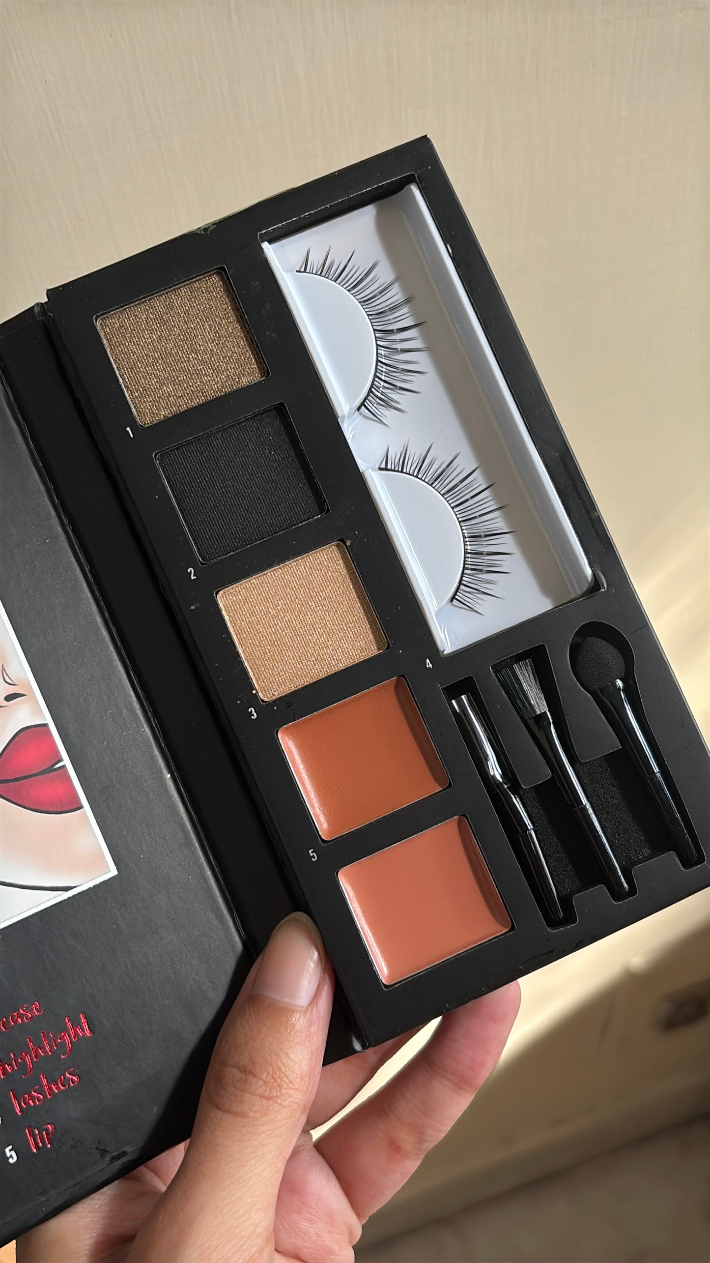 Lash, Eye & Lip Kit
