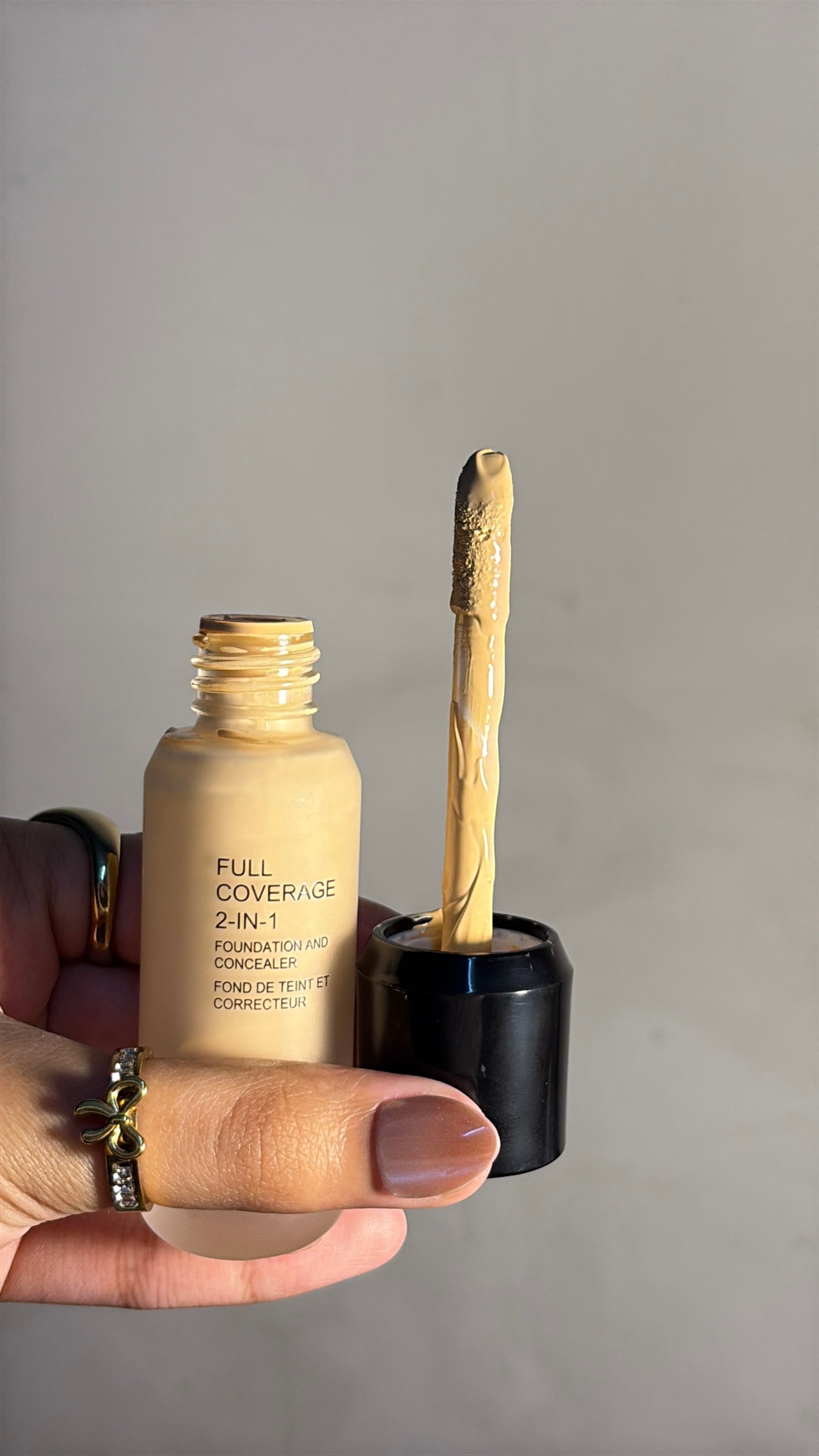 FULL COVERAGE 2-in-1 Foundation
