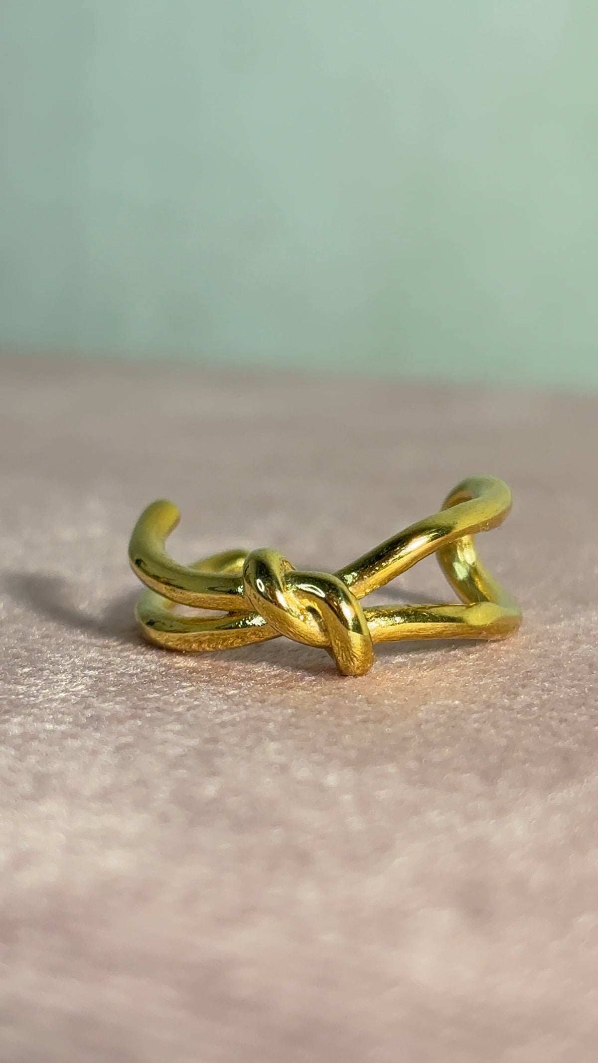Tie Ring
