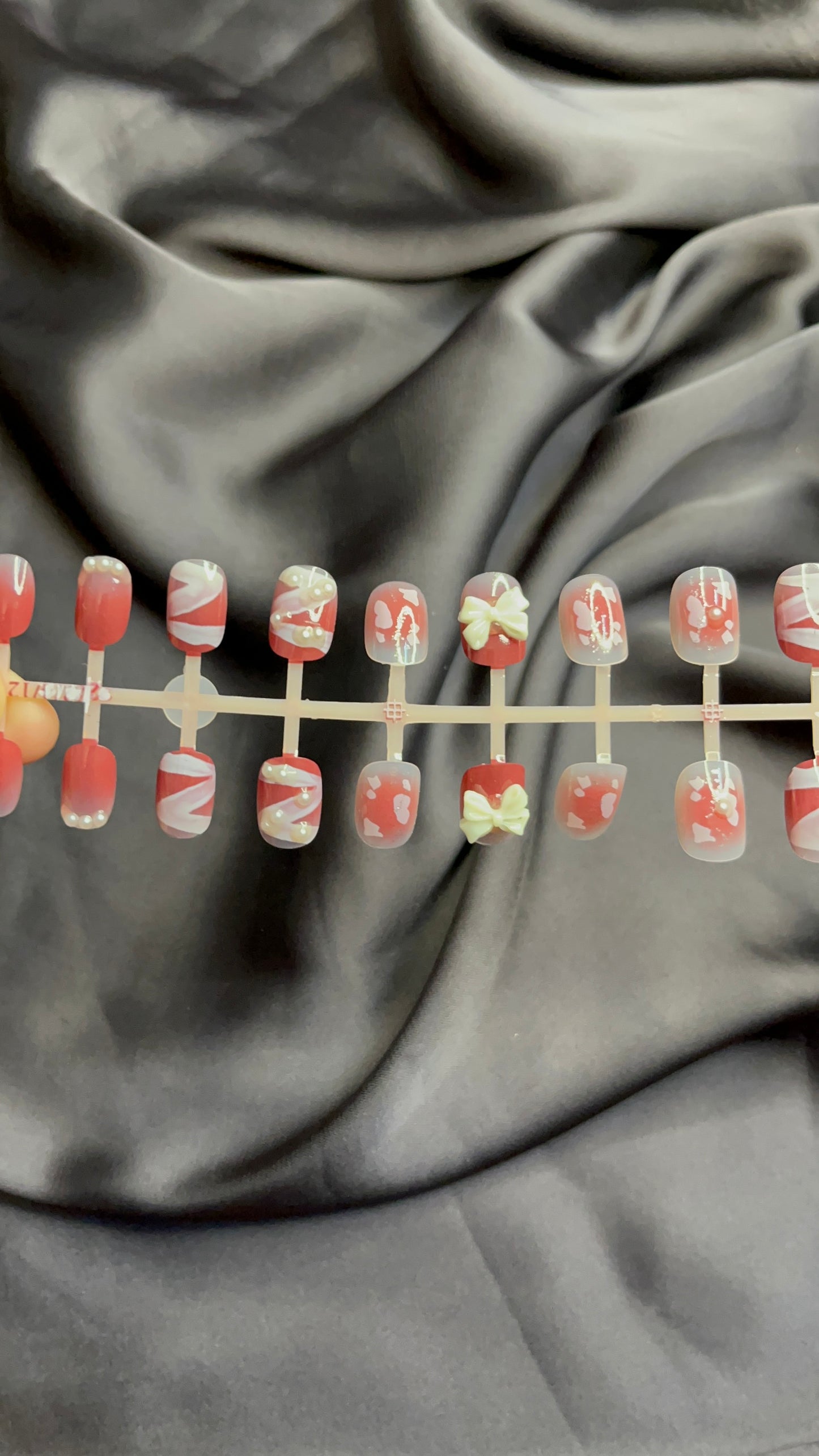 Nails-011