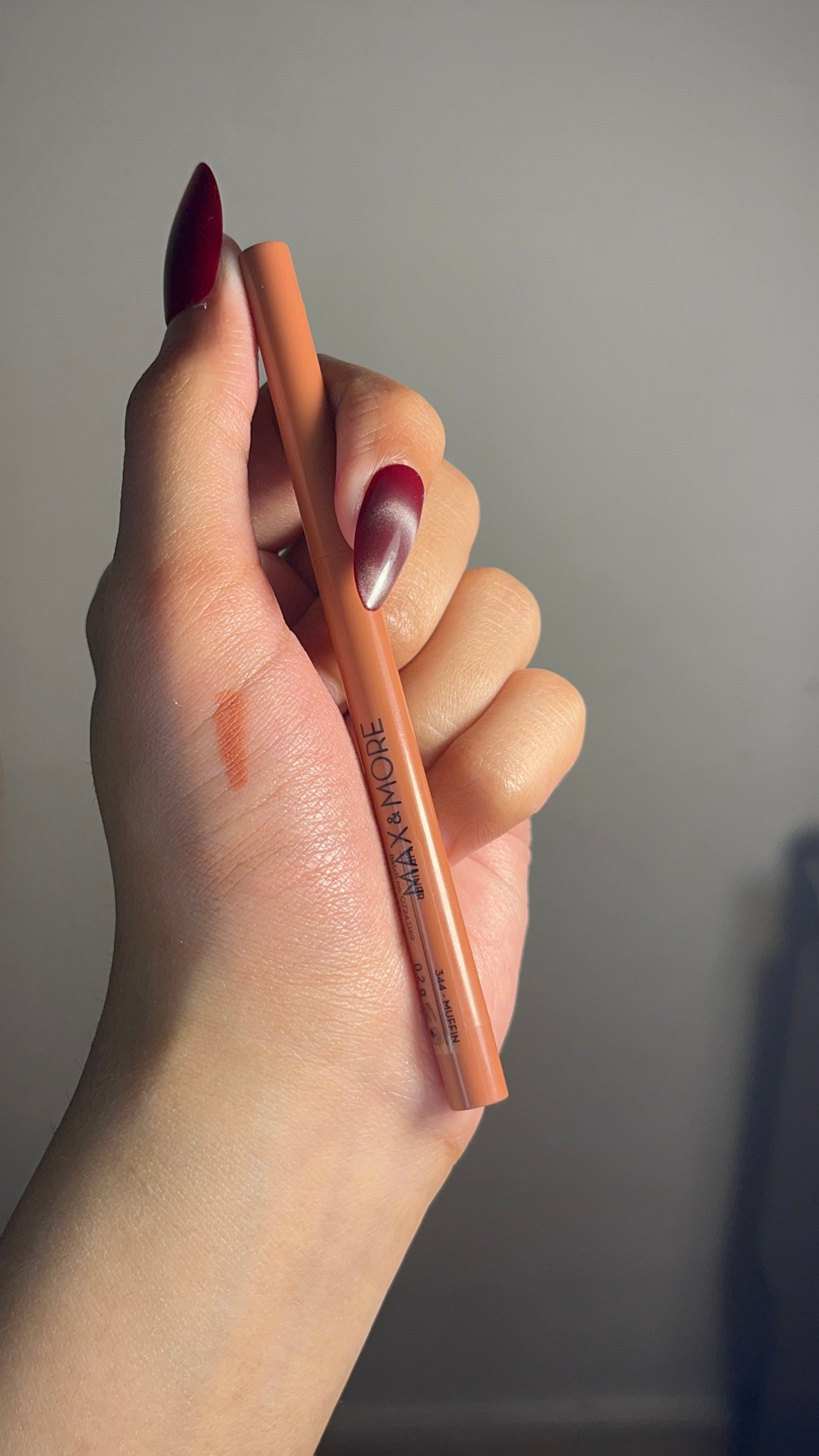 Max & More Creamy lippencils