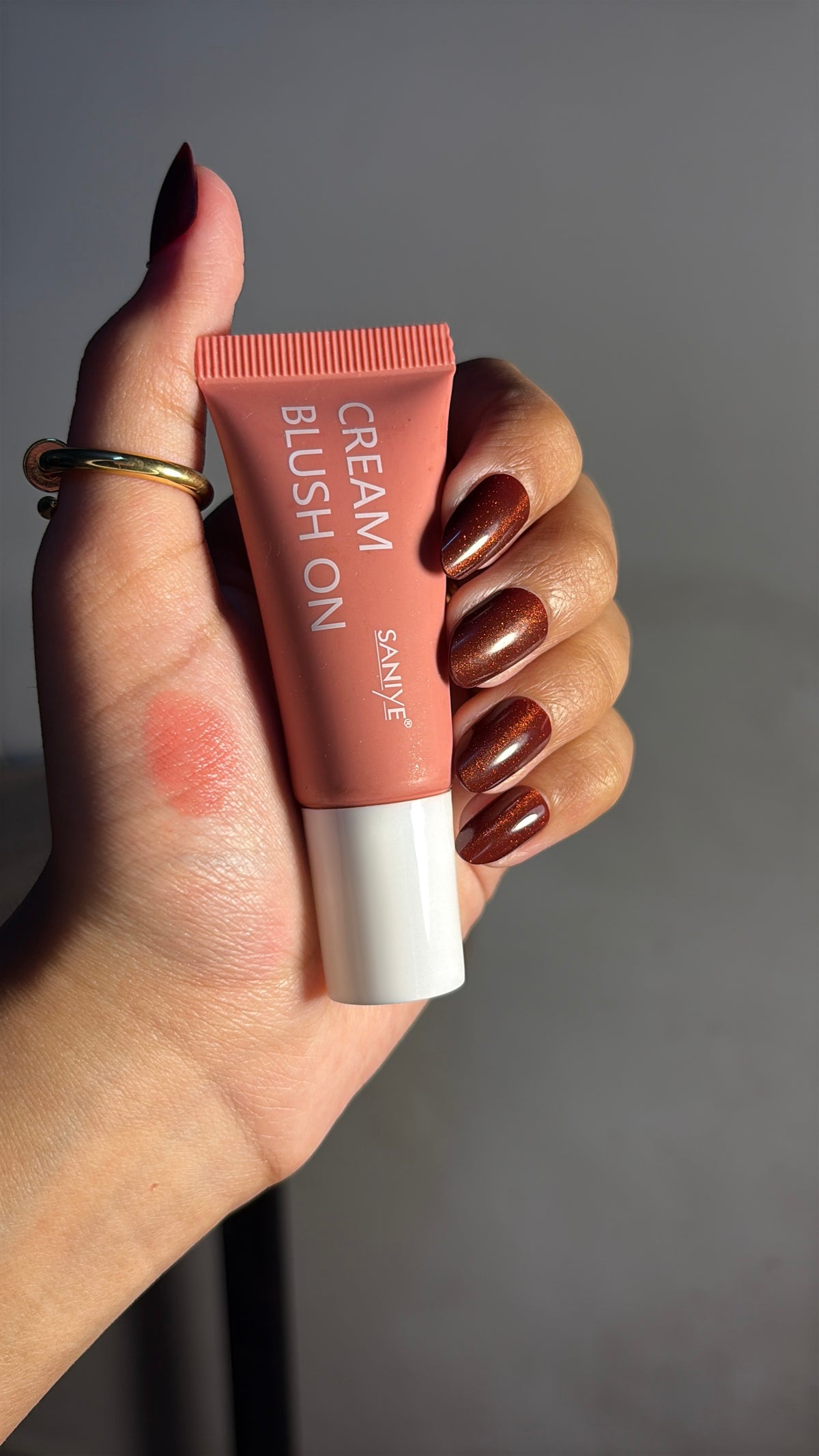 SANIYE Cream Blush on