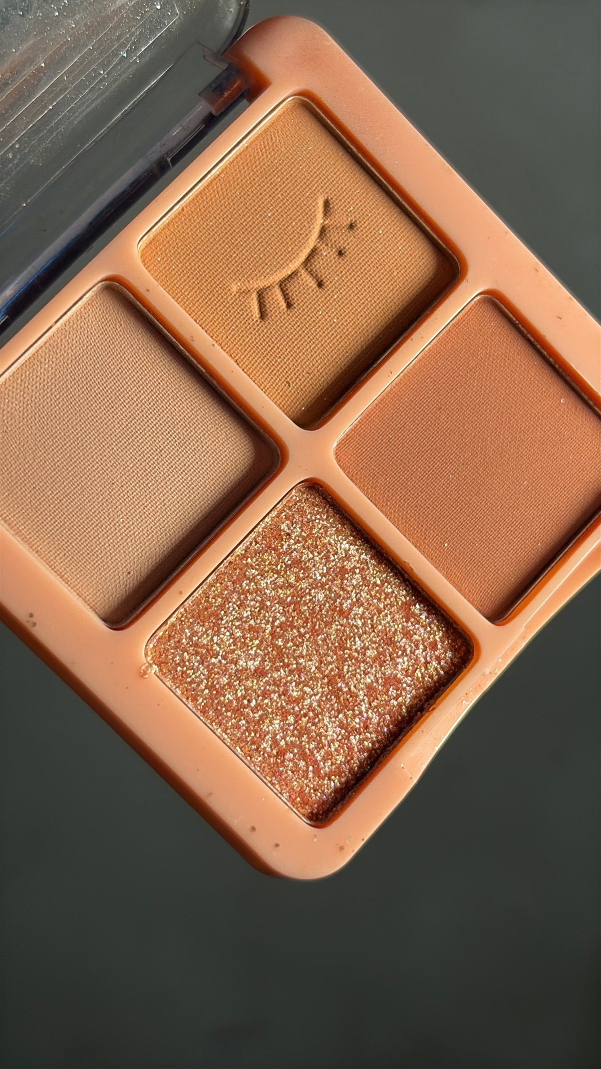 4 Color Eyeshadow palette