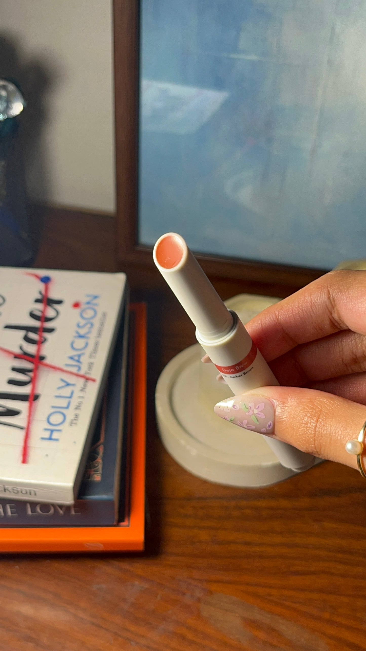 CLICK ON LIPSTICK